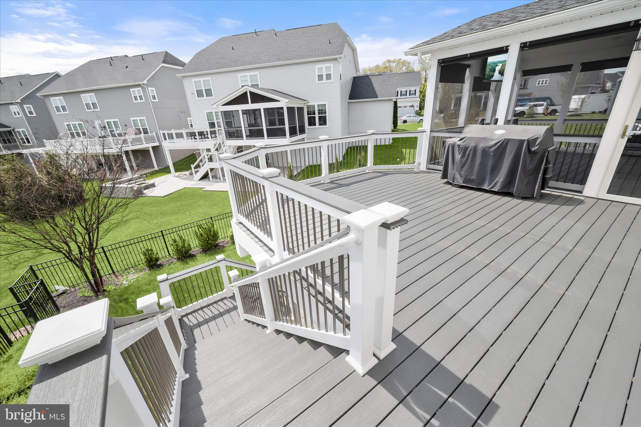 MAPLE LAWN SOUTH - Residential