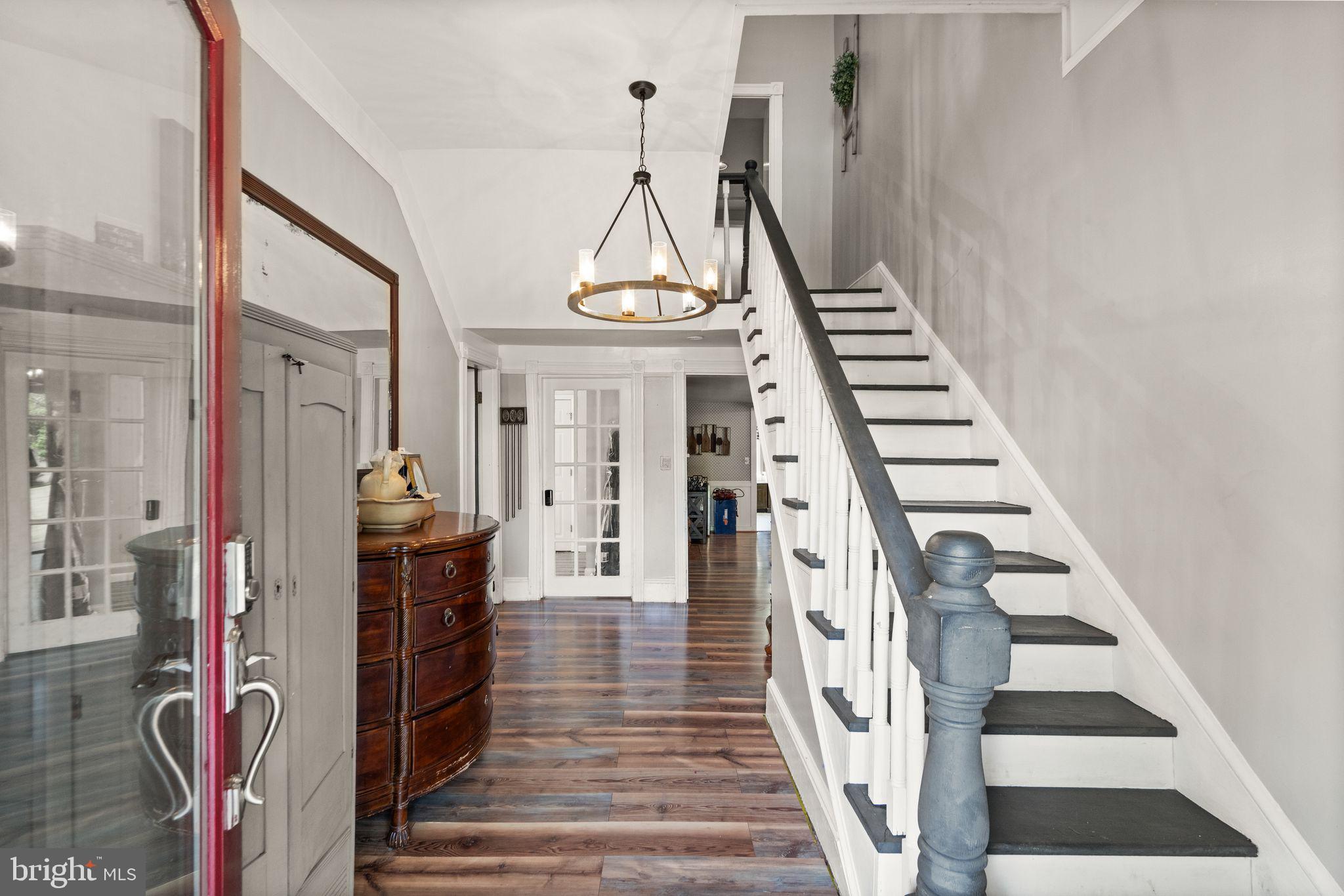 NOKESVILLE - Residential