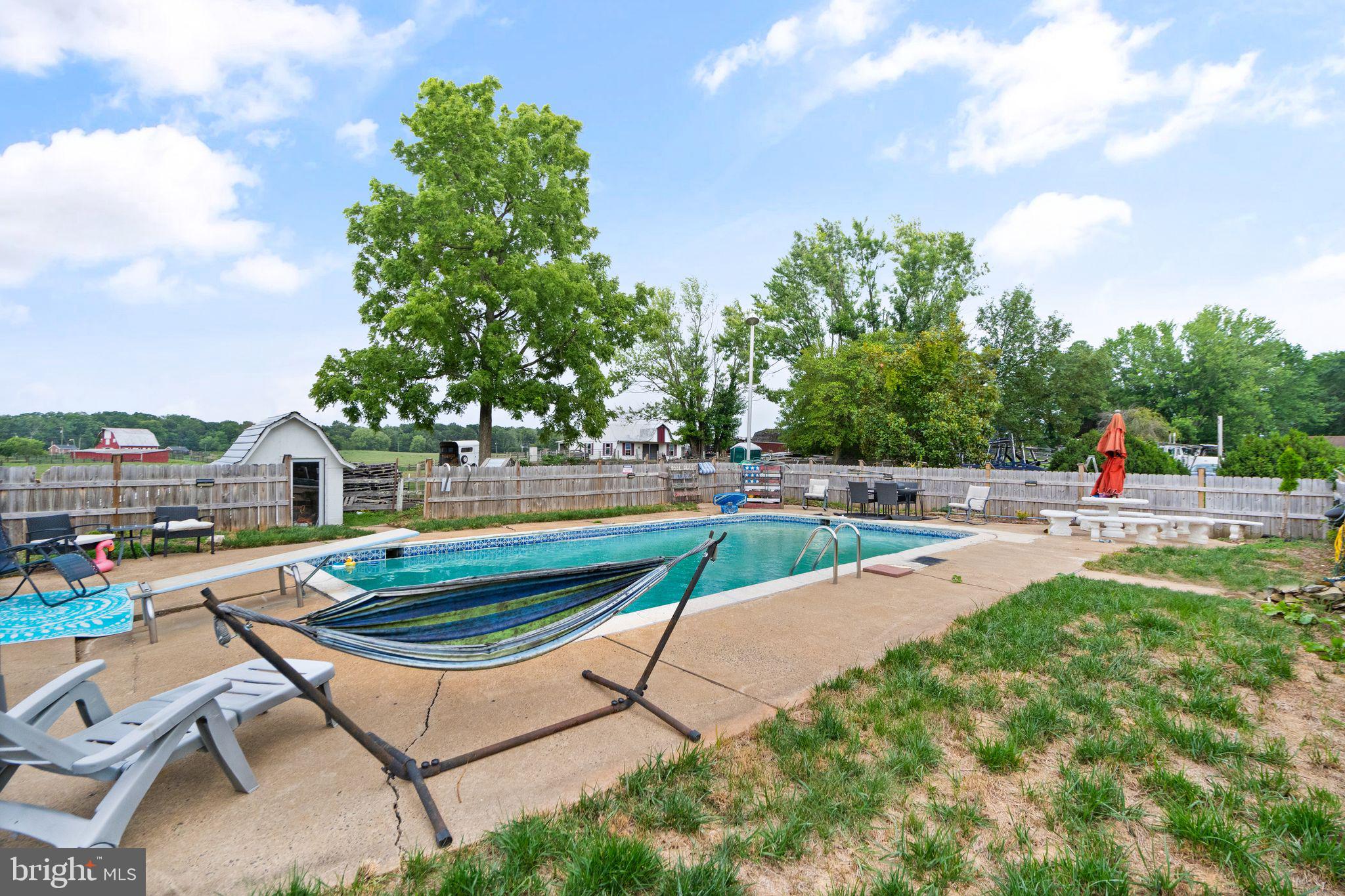 NOKESVILLE - Residential