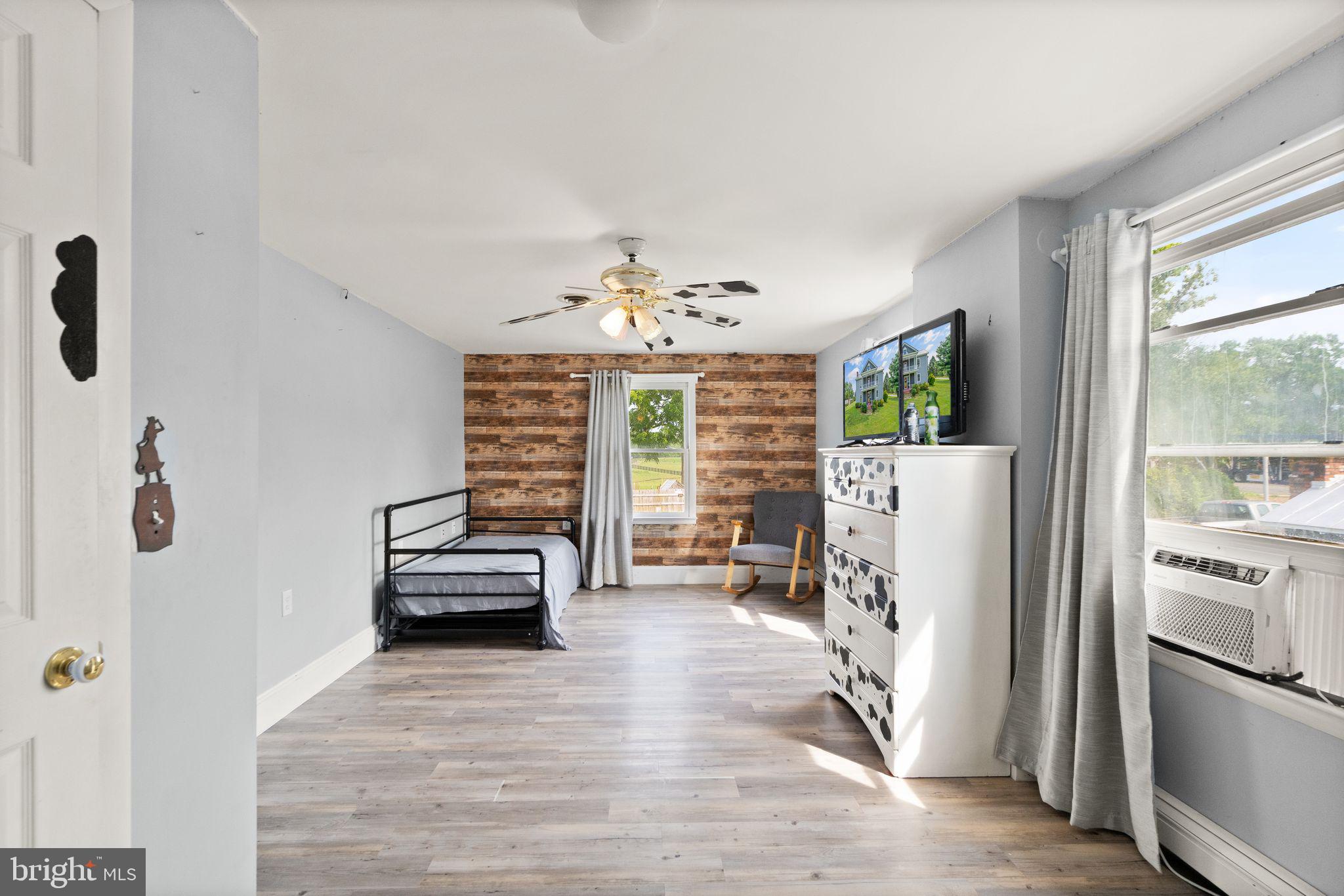 NOKESVILLE - Residential