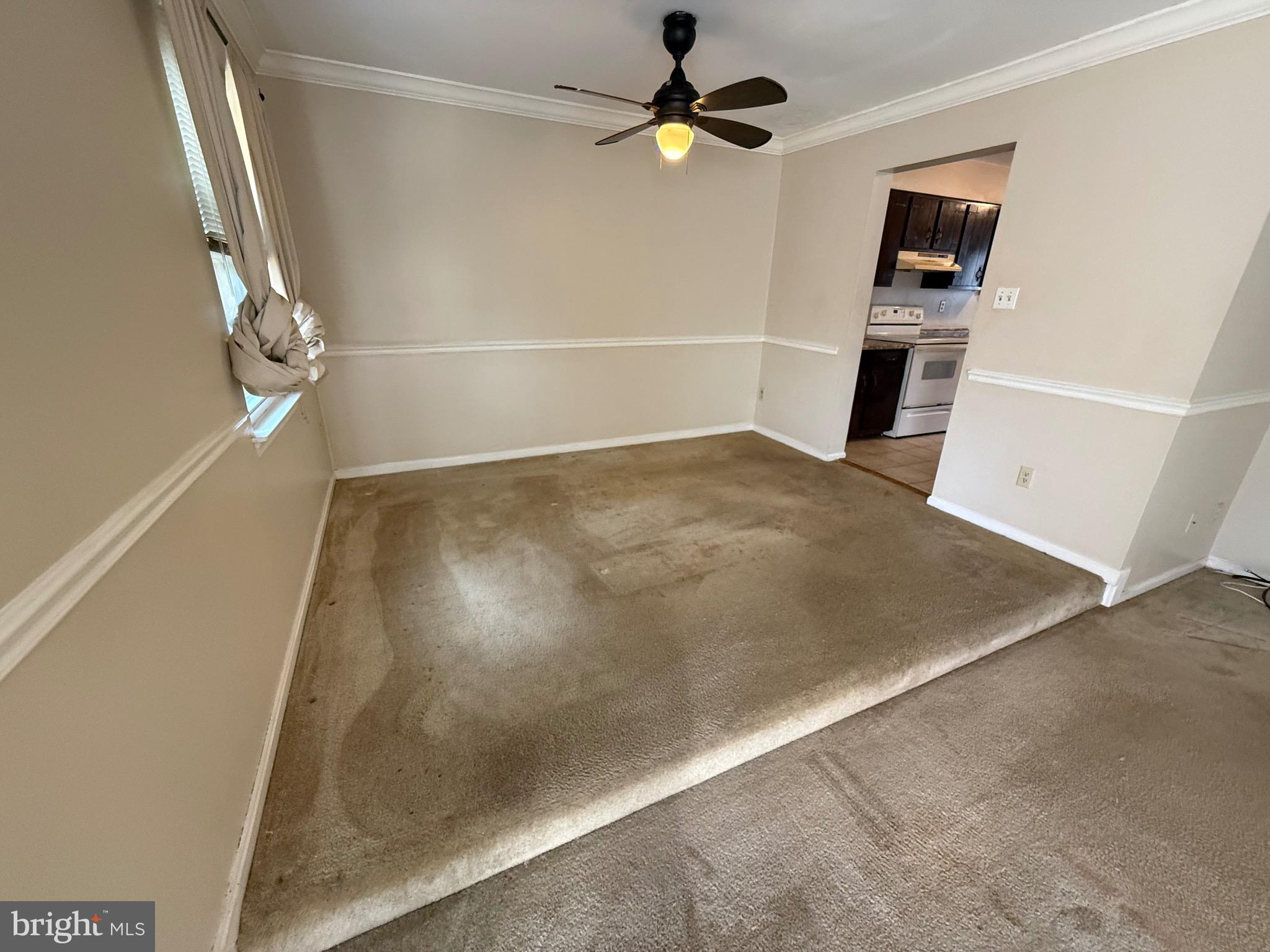 RYON WOODS - Residential Lease