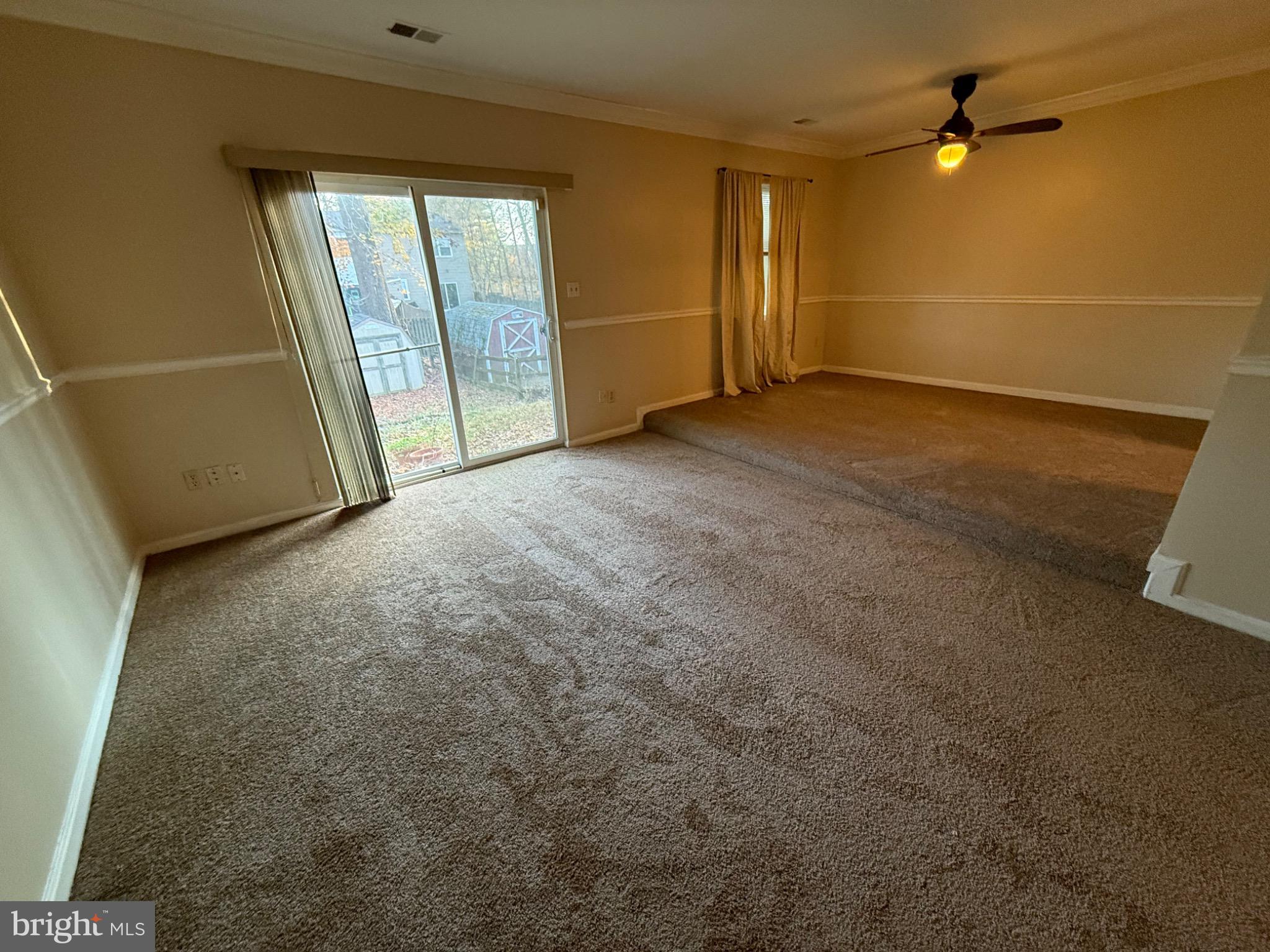 RYON WOODS - Residential Lease