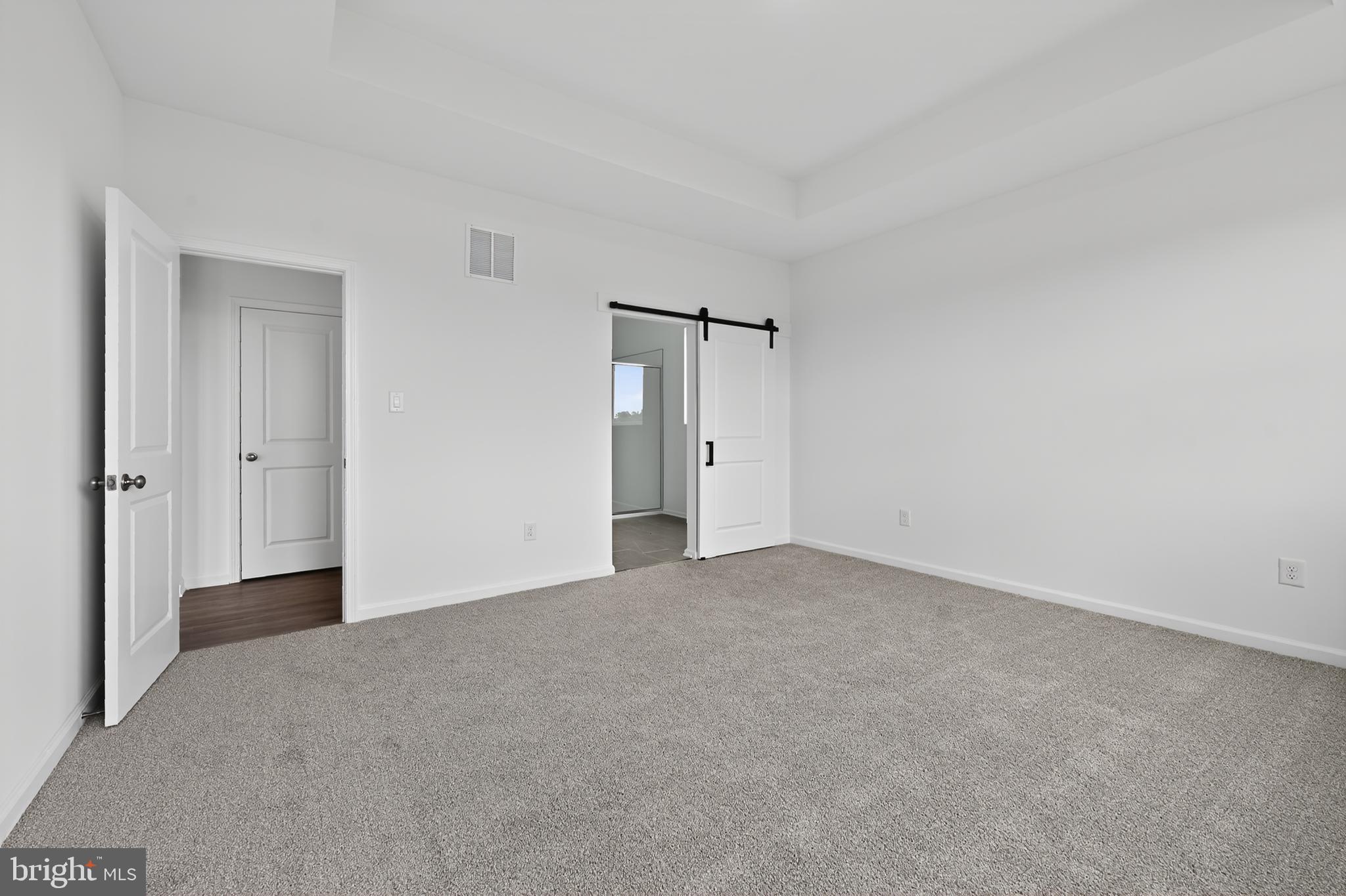 WOODFIELD - Residential