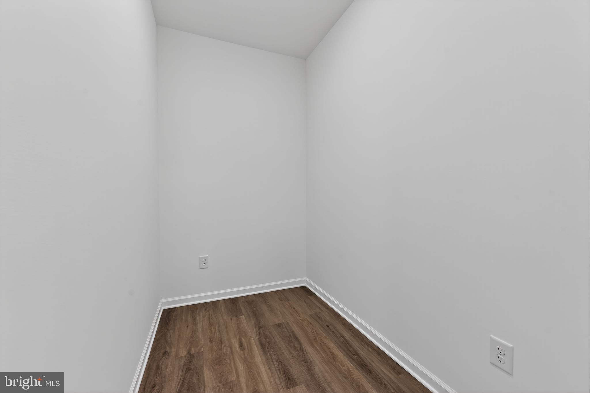 WOODFIELD - Residential