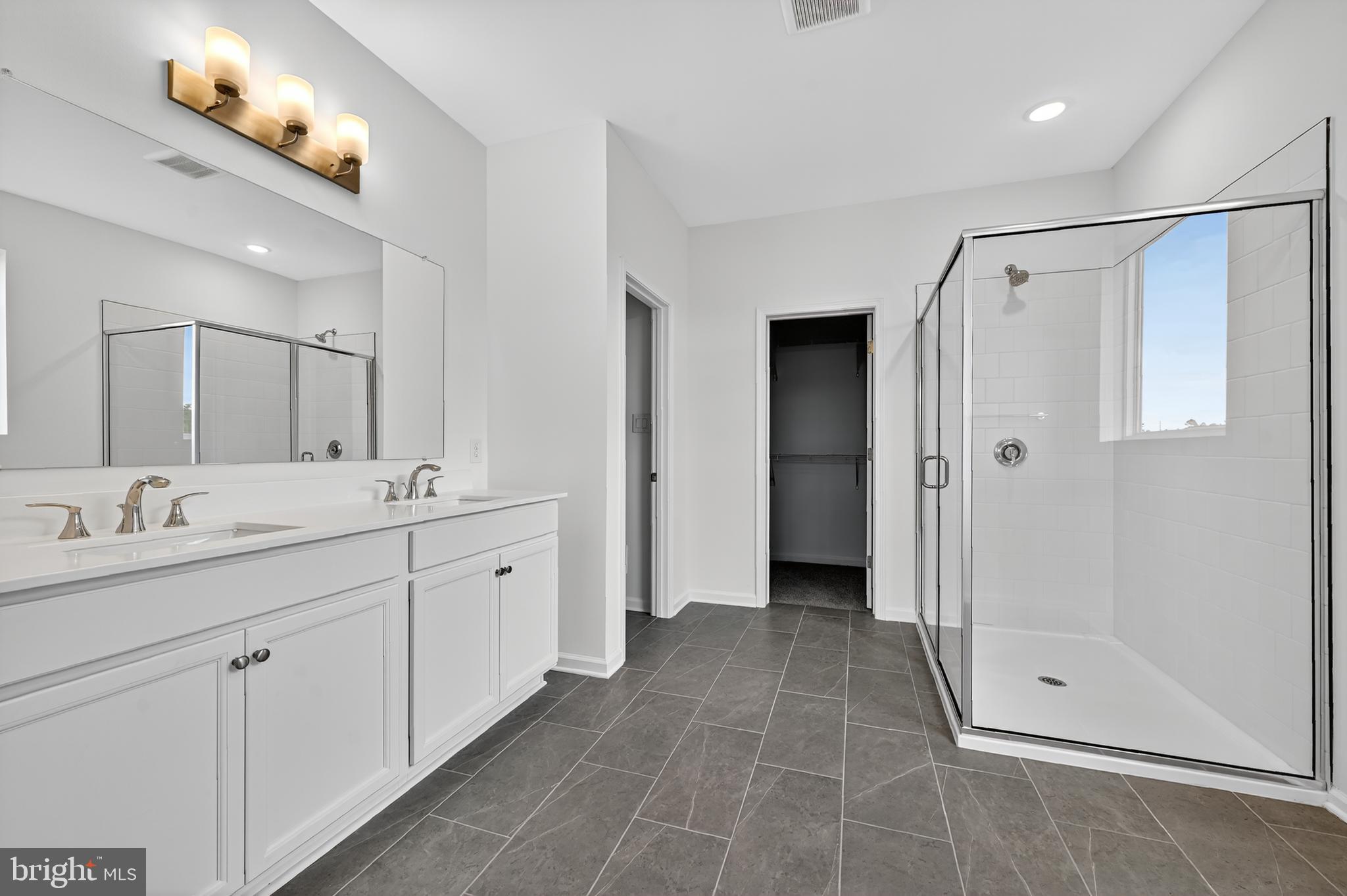 WOODFIELD - Residential