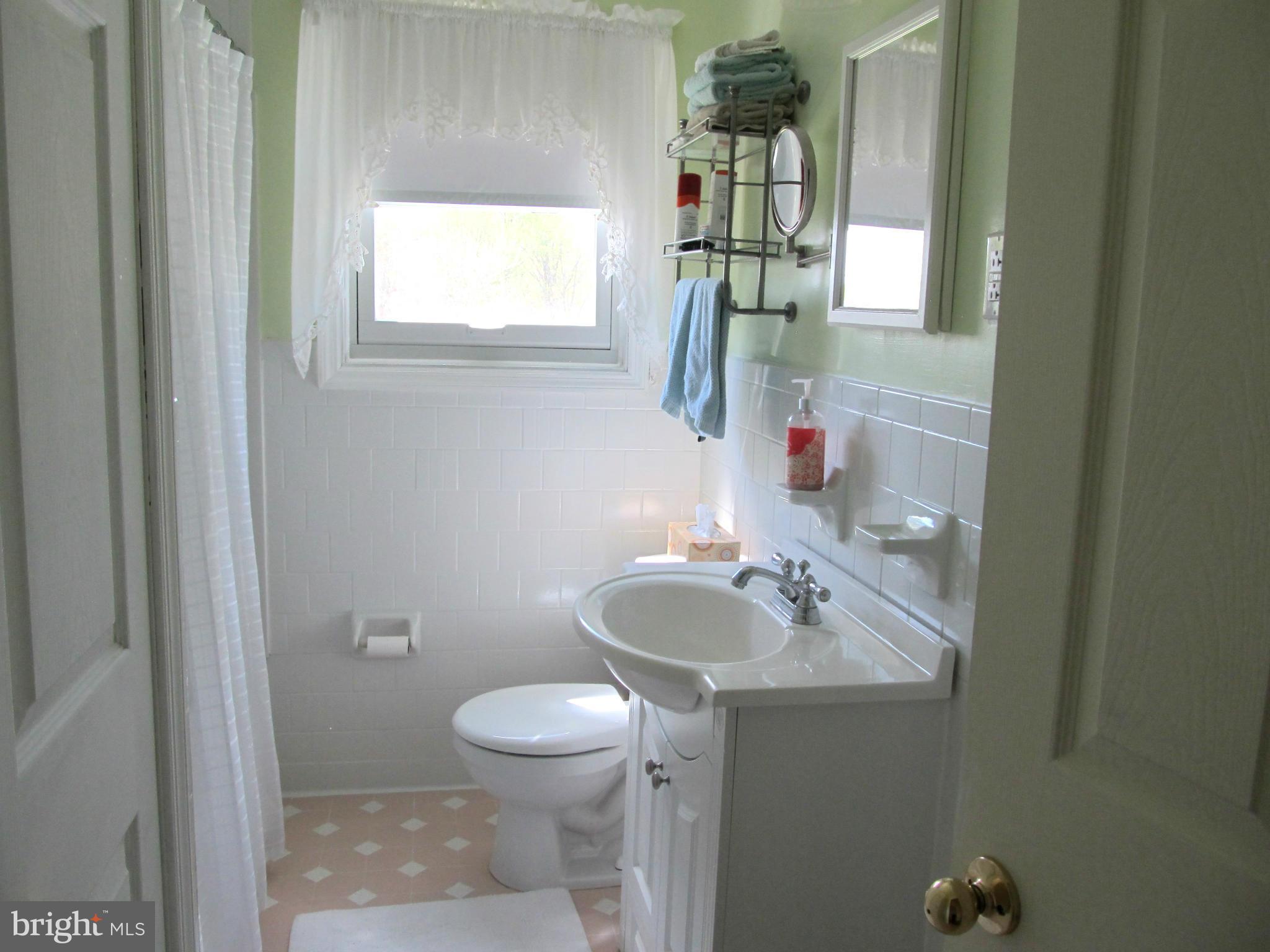 LONGCROSS HOMES - Residential