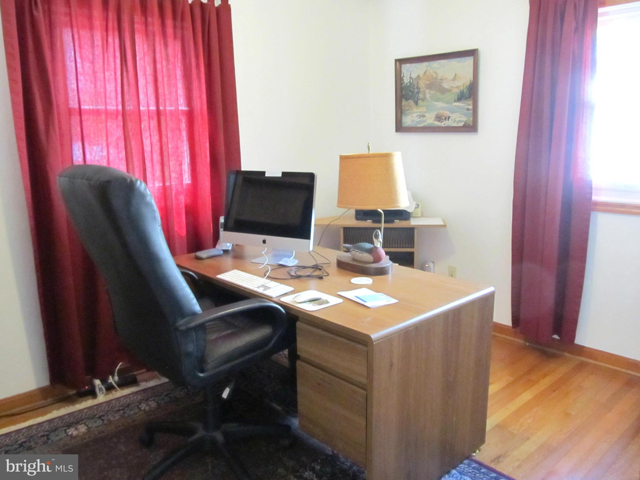 LONGCROSS HOMES - Residential