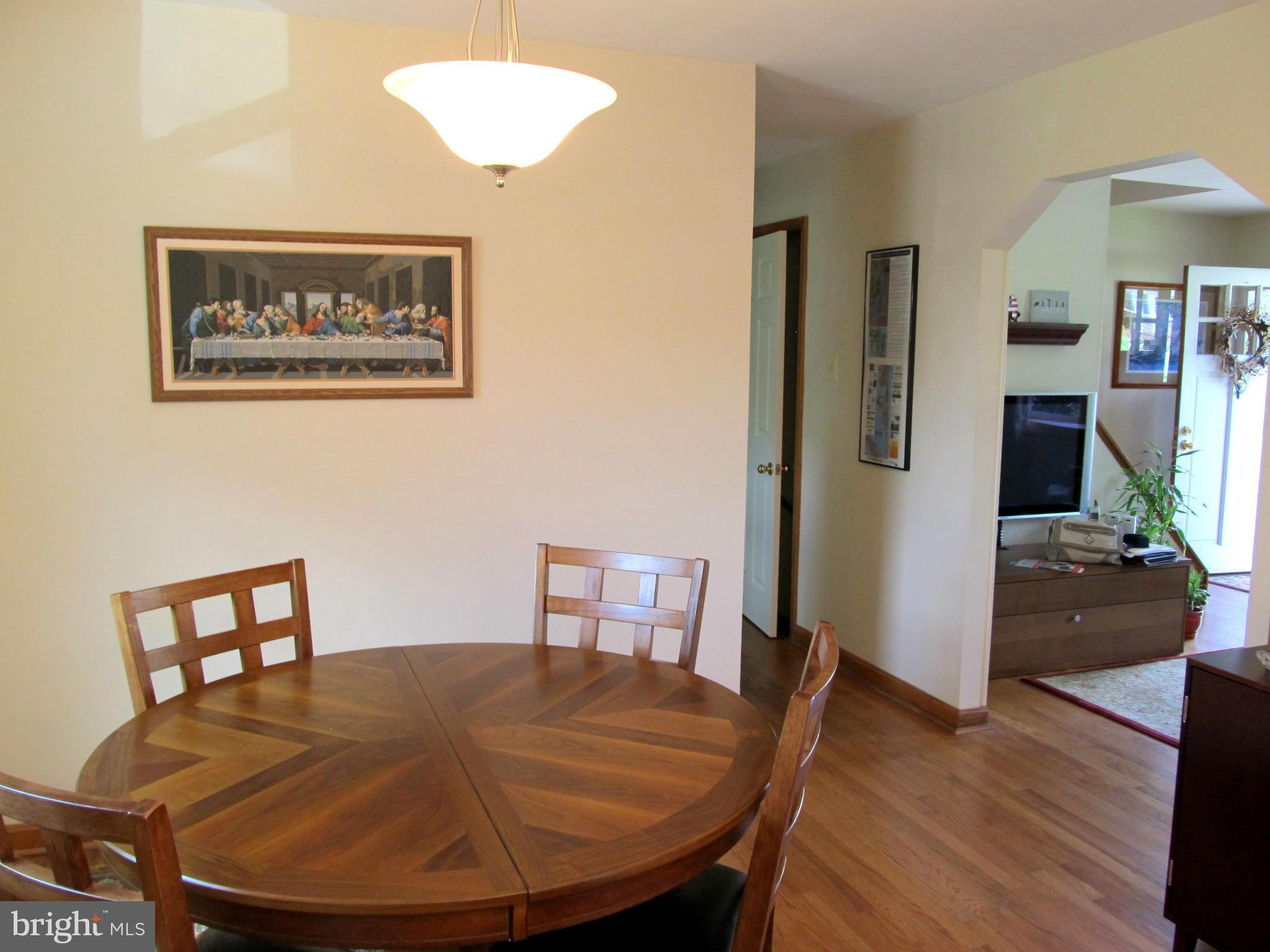 LONGCROSS HOMES - Residential