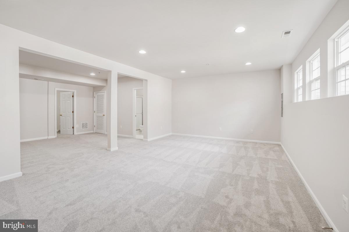 GREENWAY VILLAGE - Residential