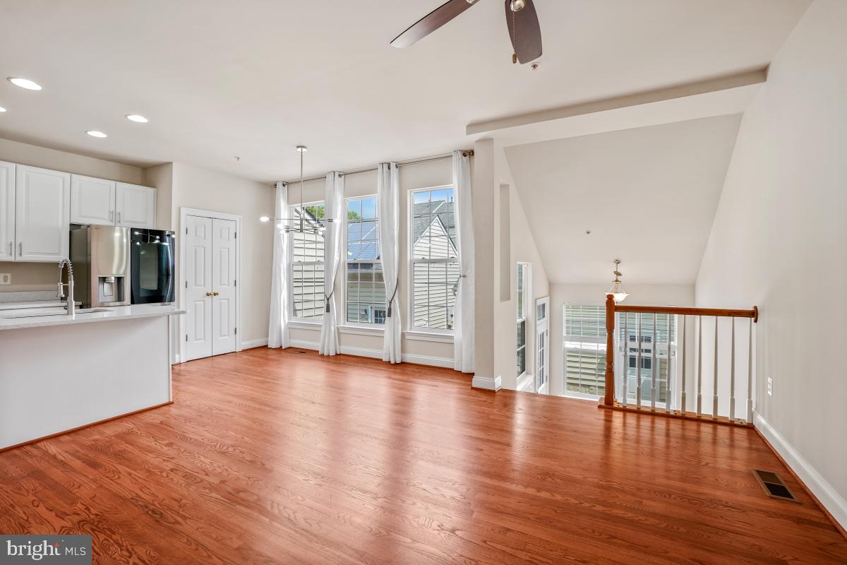 GREENWAY VILLAGE - Residential