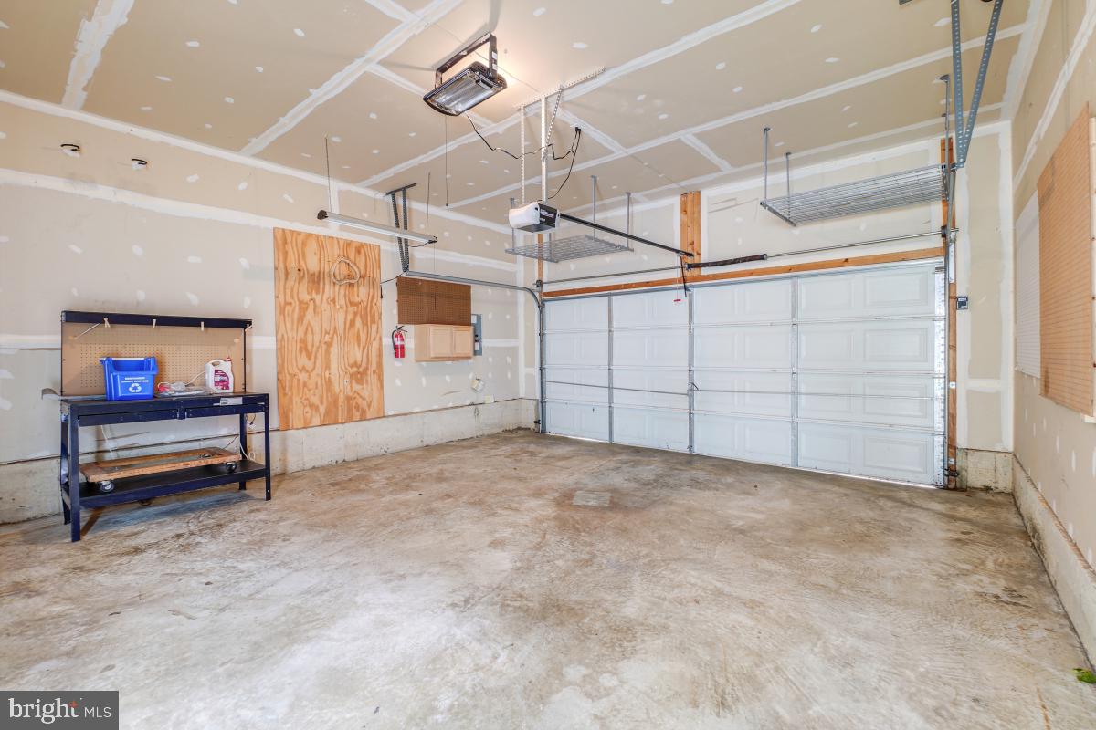 GREENWAY VILLAGE - Residential