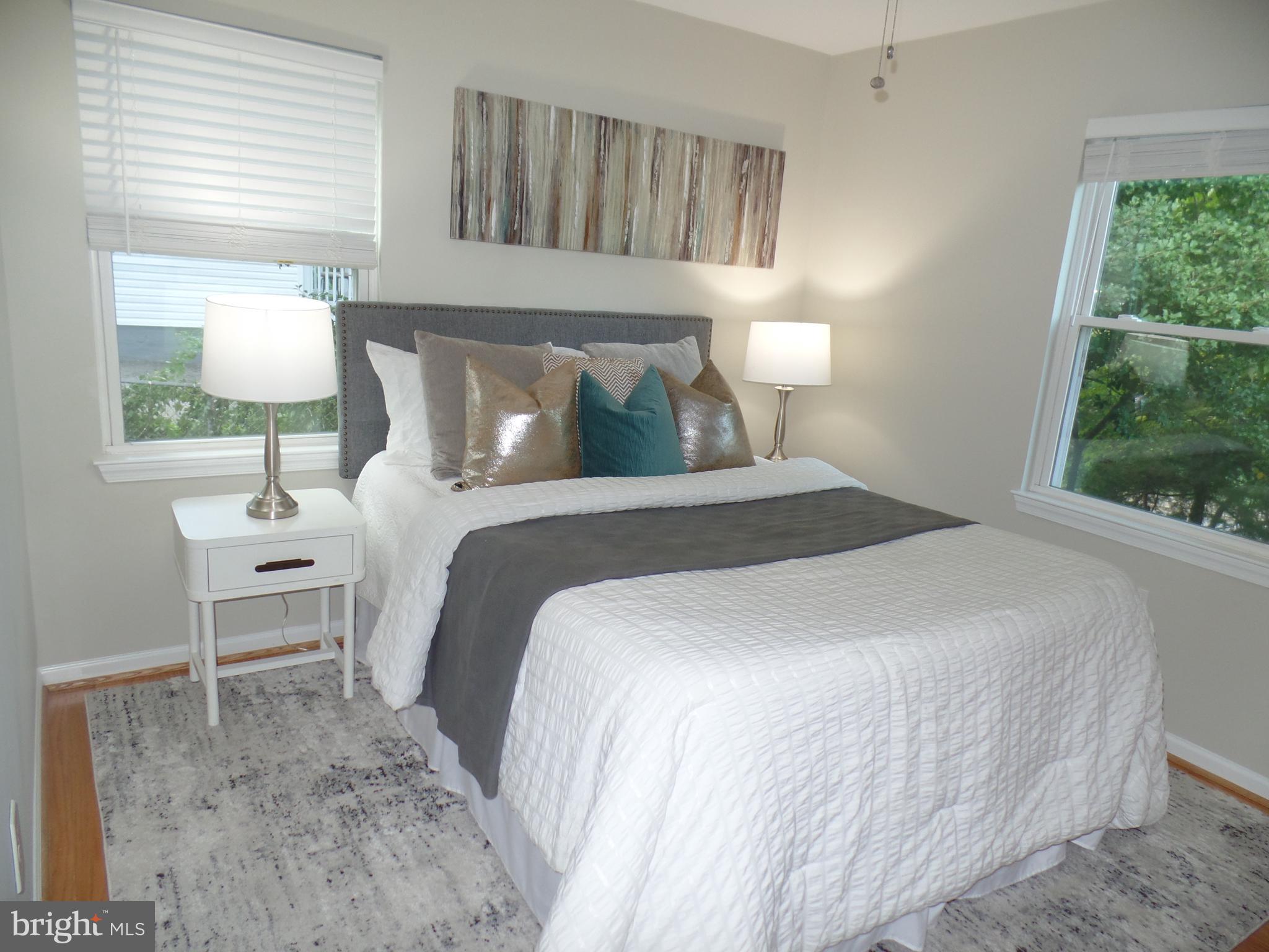 PIMMIT HILLS - Residential