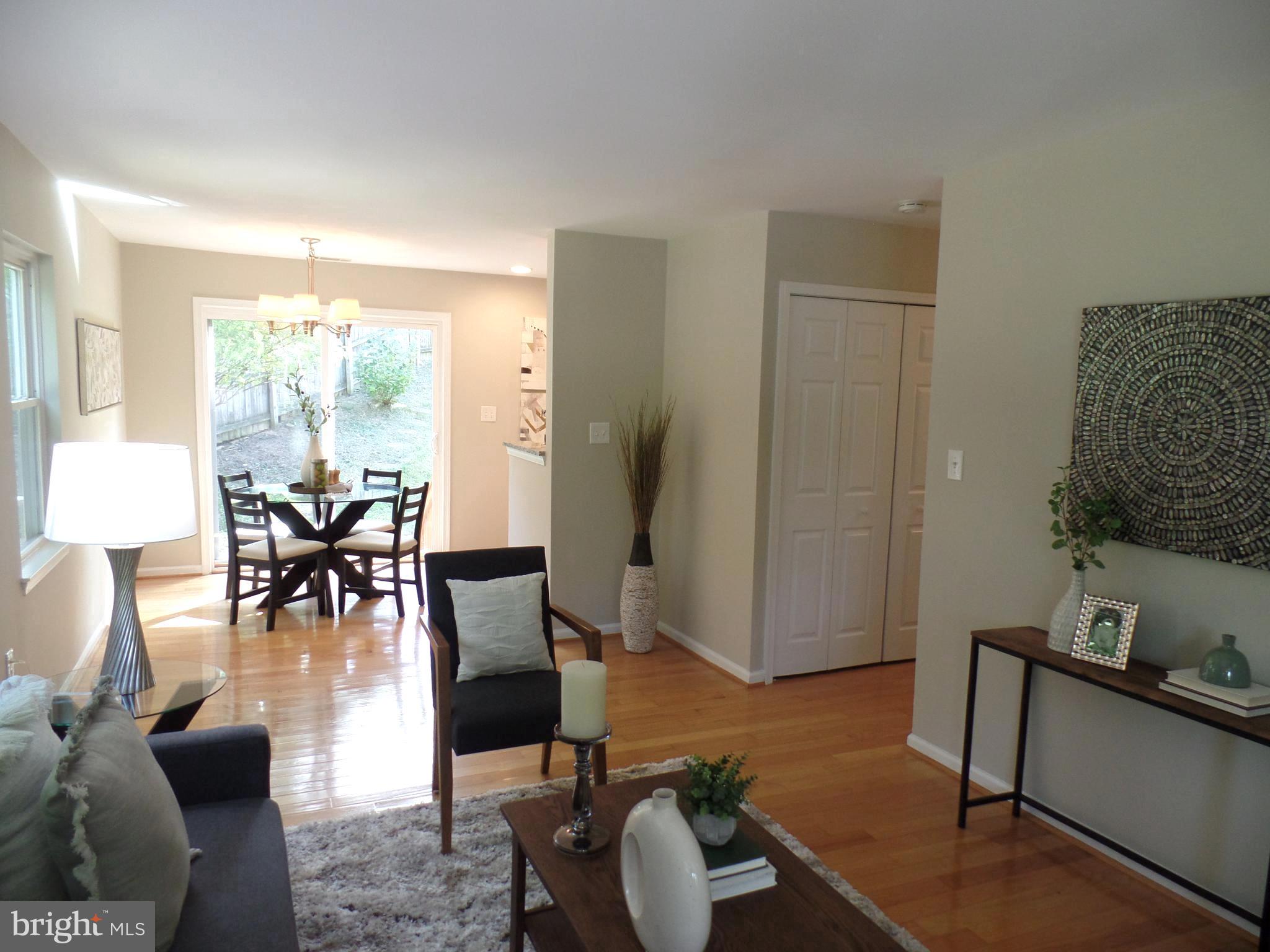 PIMMIT HILLS - Residential