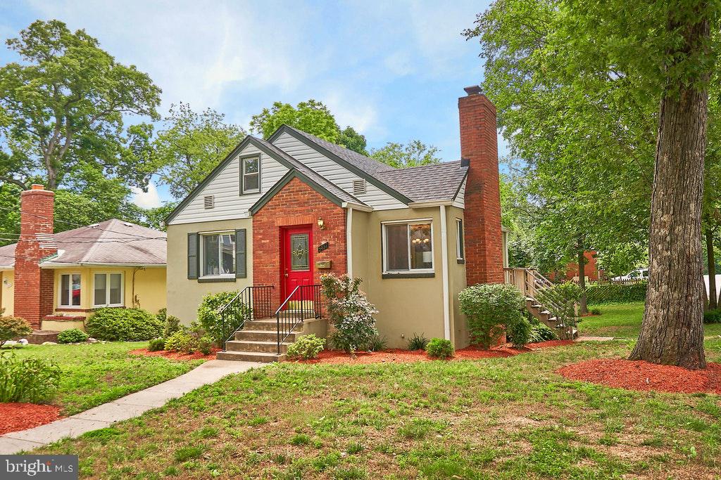 CARLIN SPRINGS - Residential