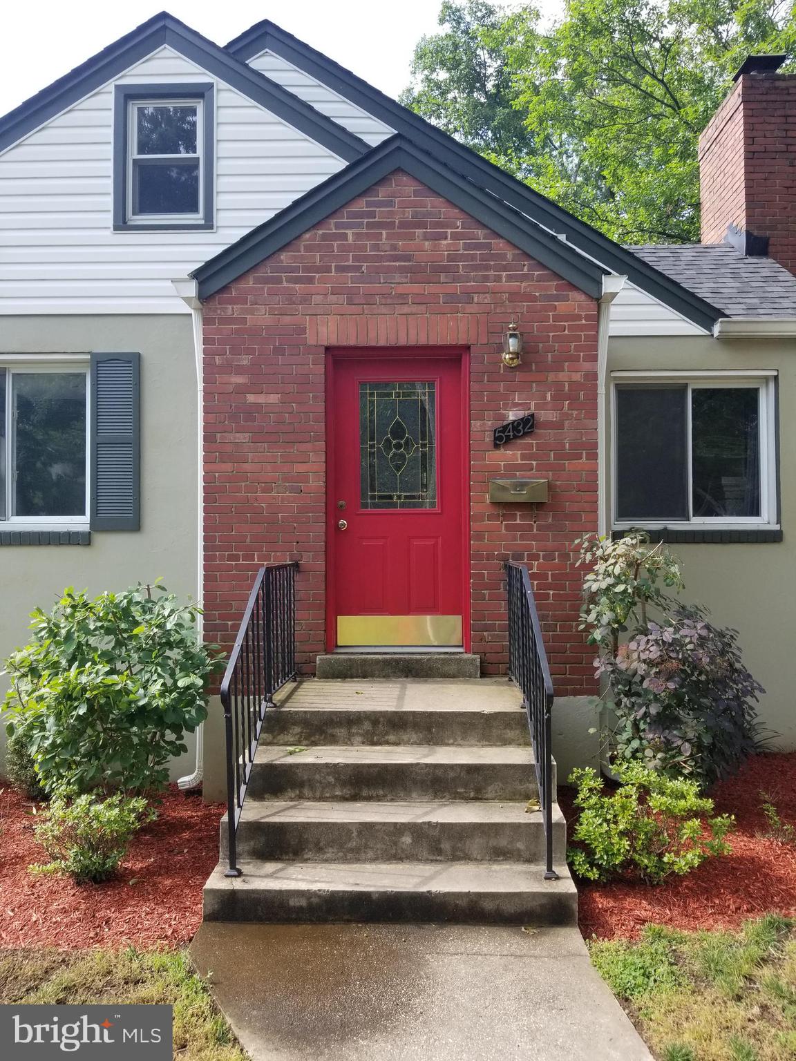 CARLIN SPRINGS - Residential