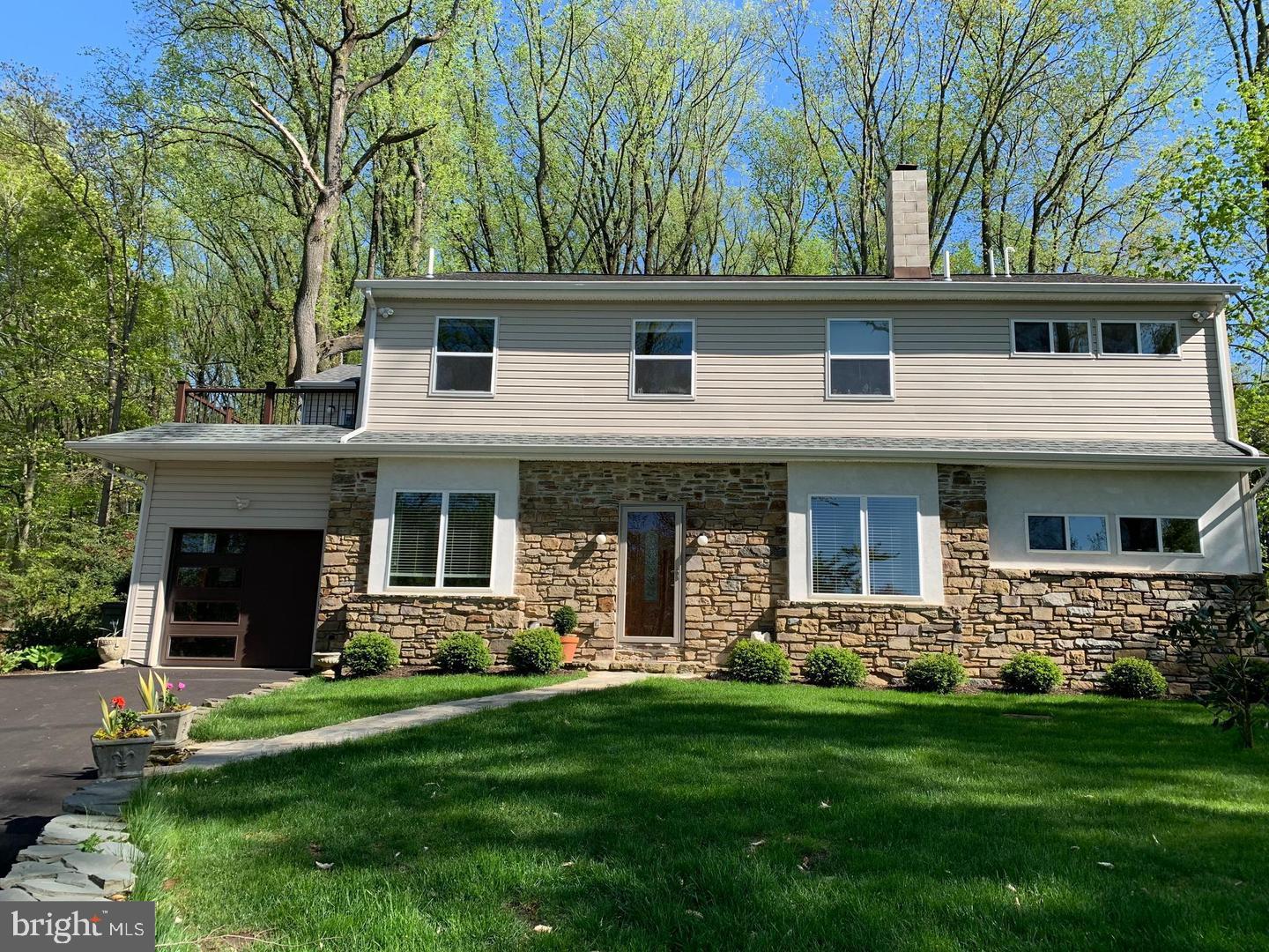 HUNTINGDON WOODS - Residential