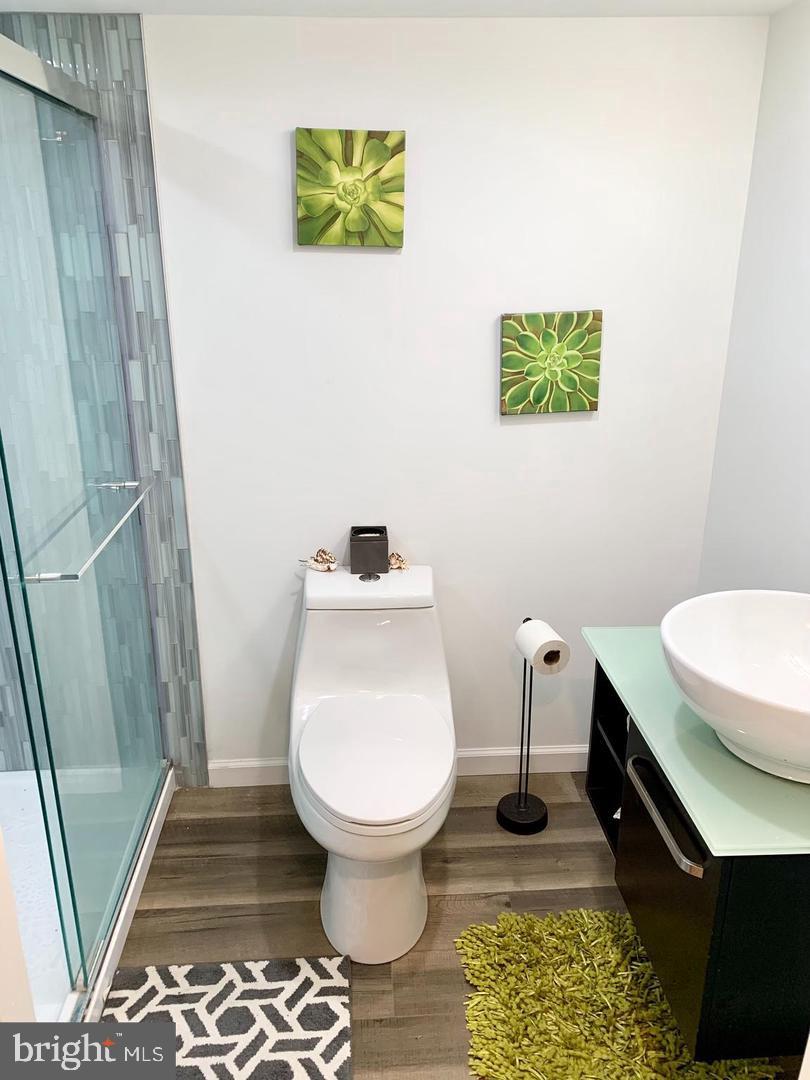 HUNTINGDON WOODS - Residential