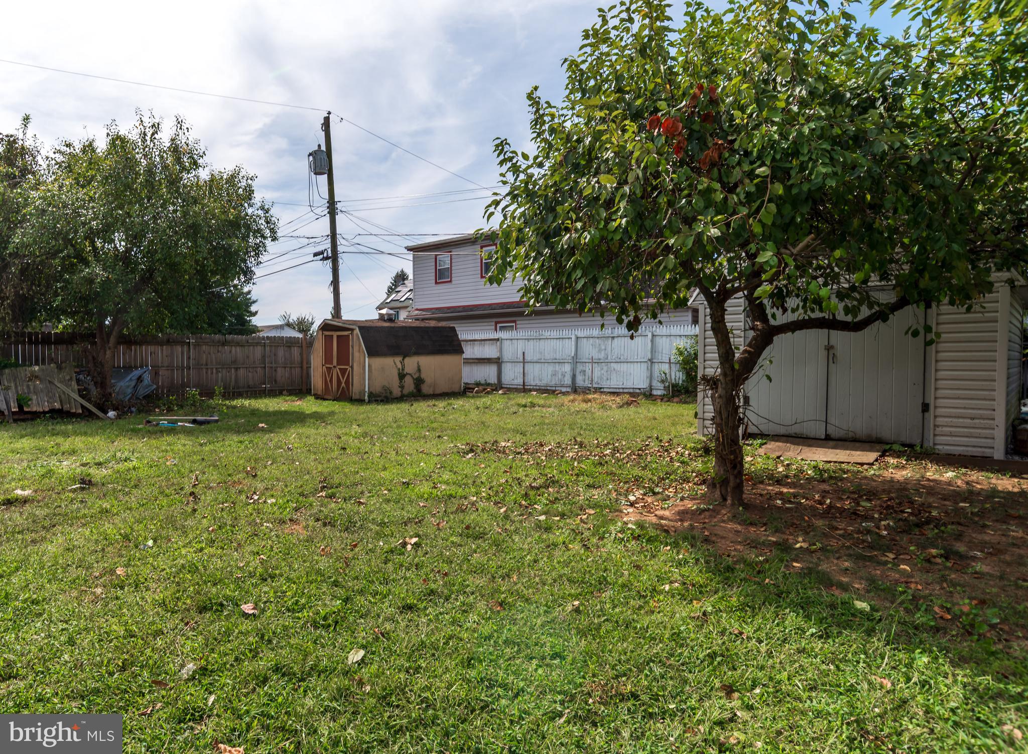 618 CEDAR AVENUE