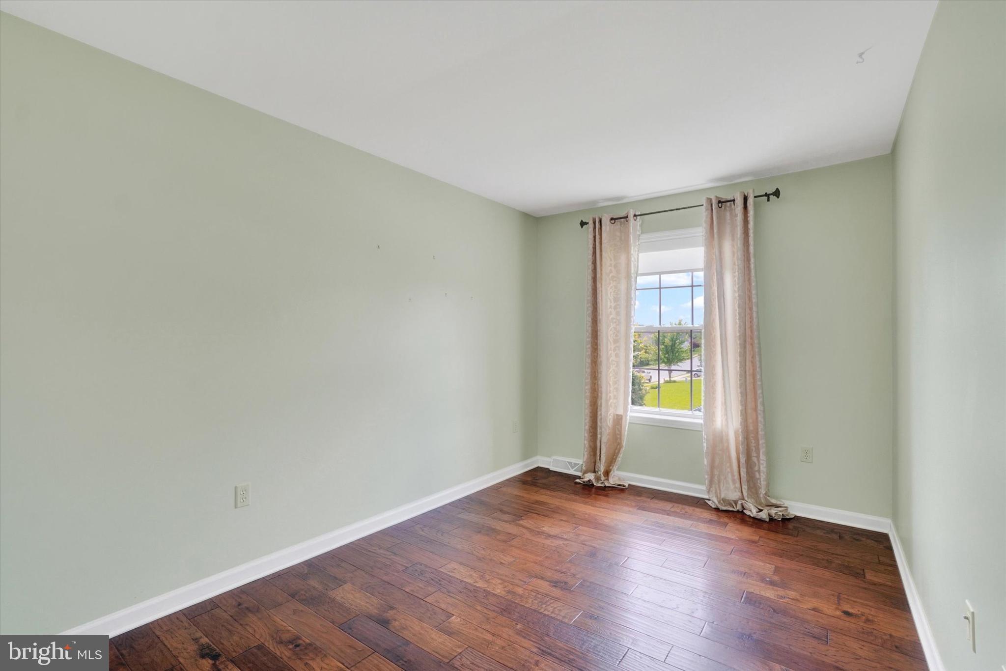 EAST MANCHESTER - Residential