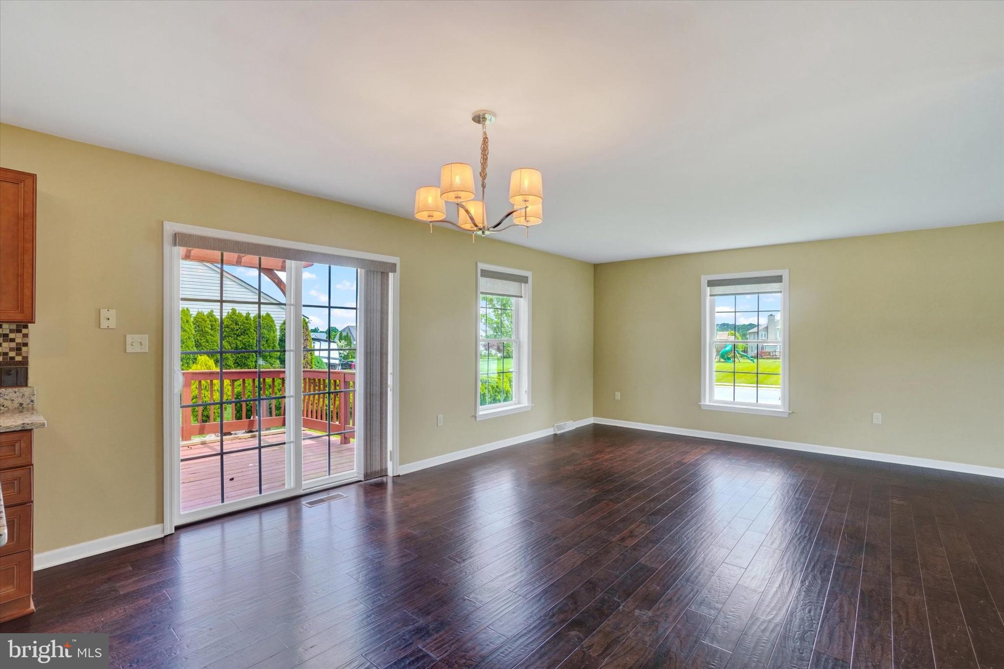 EAST MANCHESTER - Residential