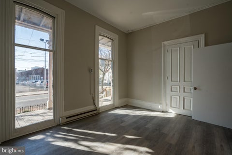 Homes For Rent - 529 King Street #1<br/> Montgomery County, POTTSTOWN, PA 19464