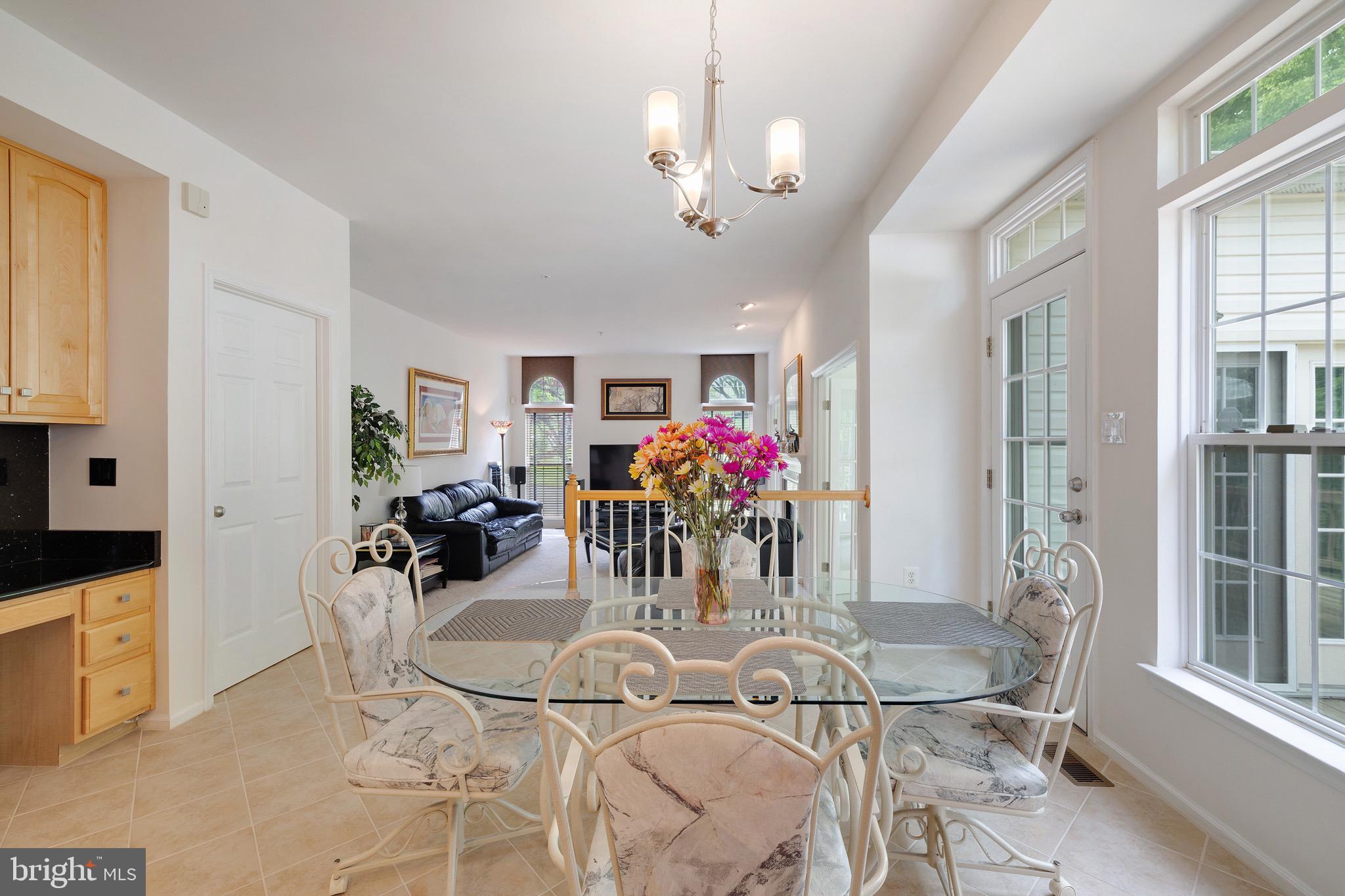 CALTOR MANOR - Residential