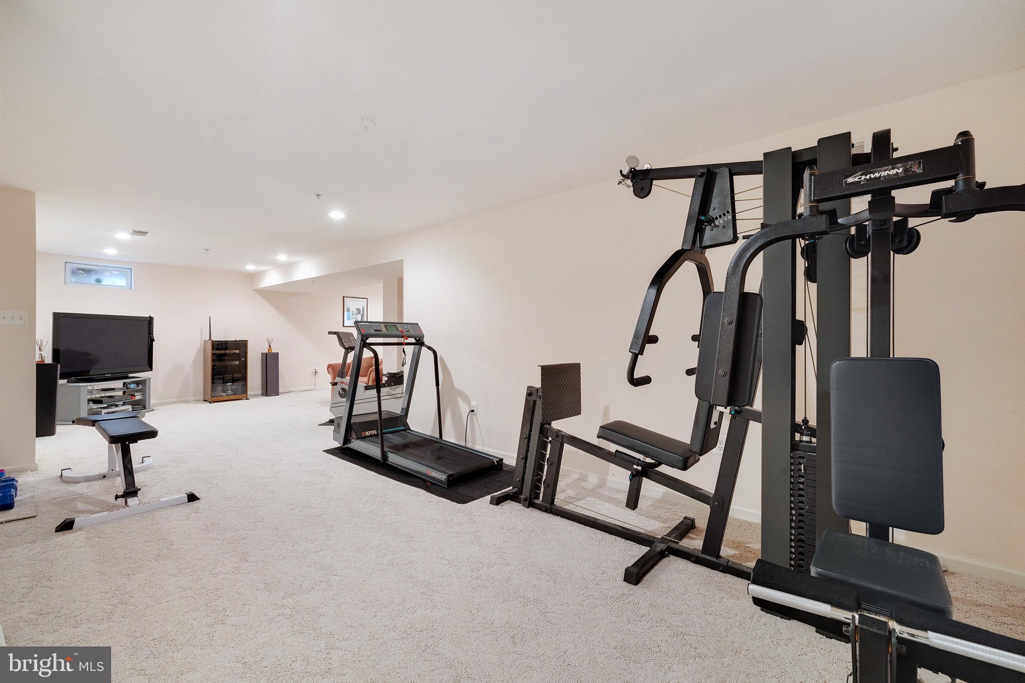 CALTOR MANOR - Residential