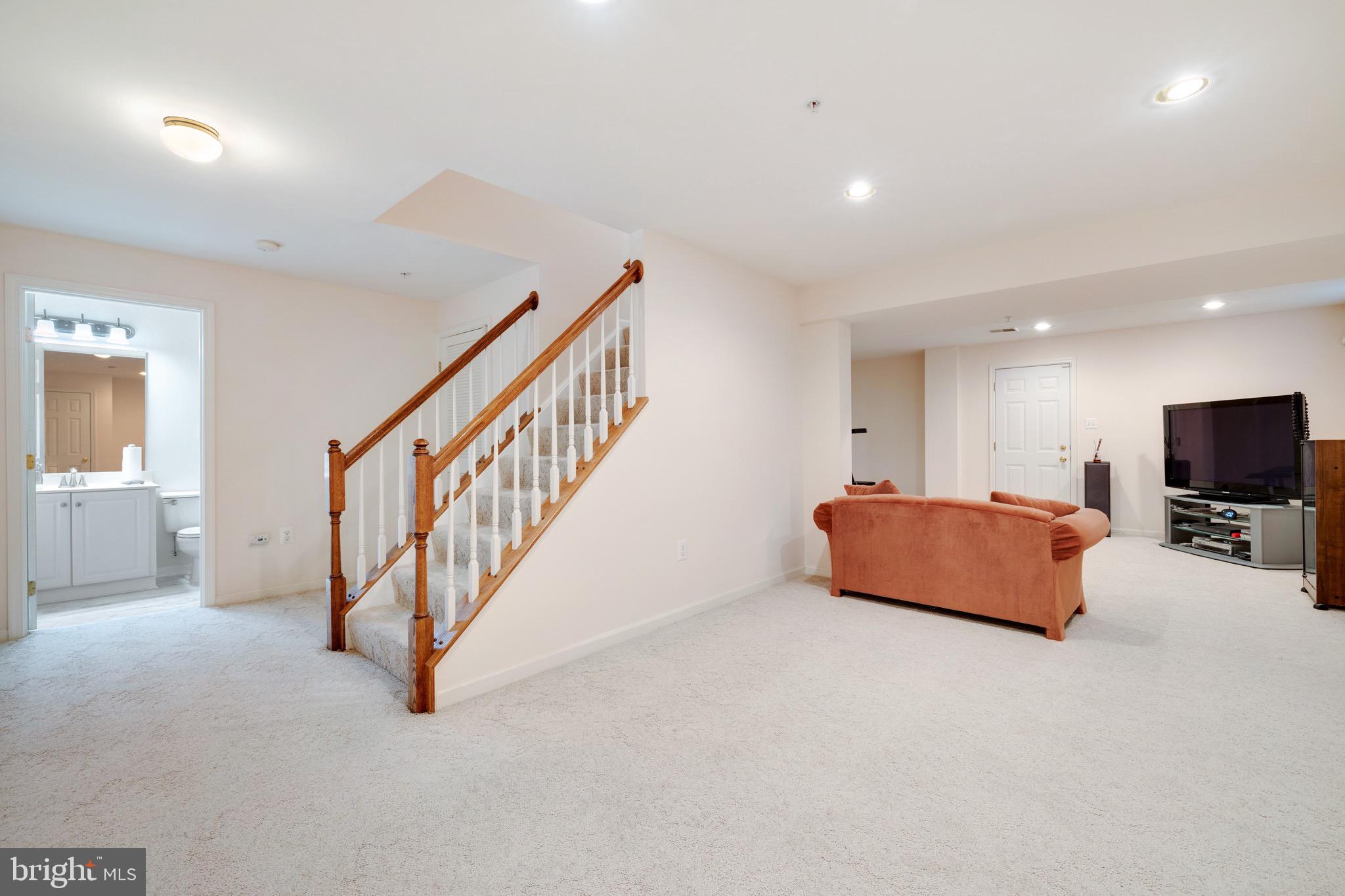 CALTOR MANOR - Residential