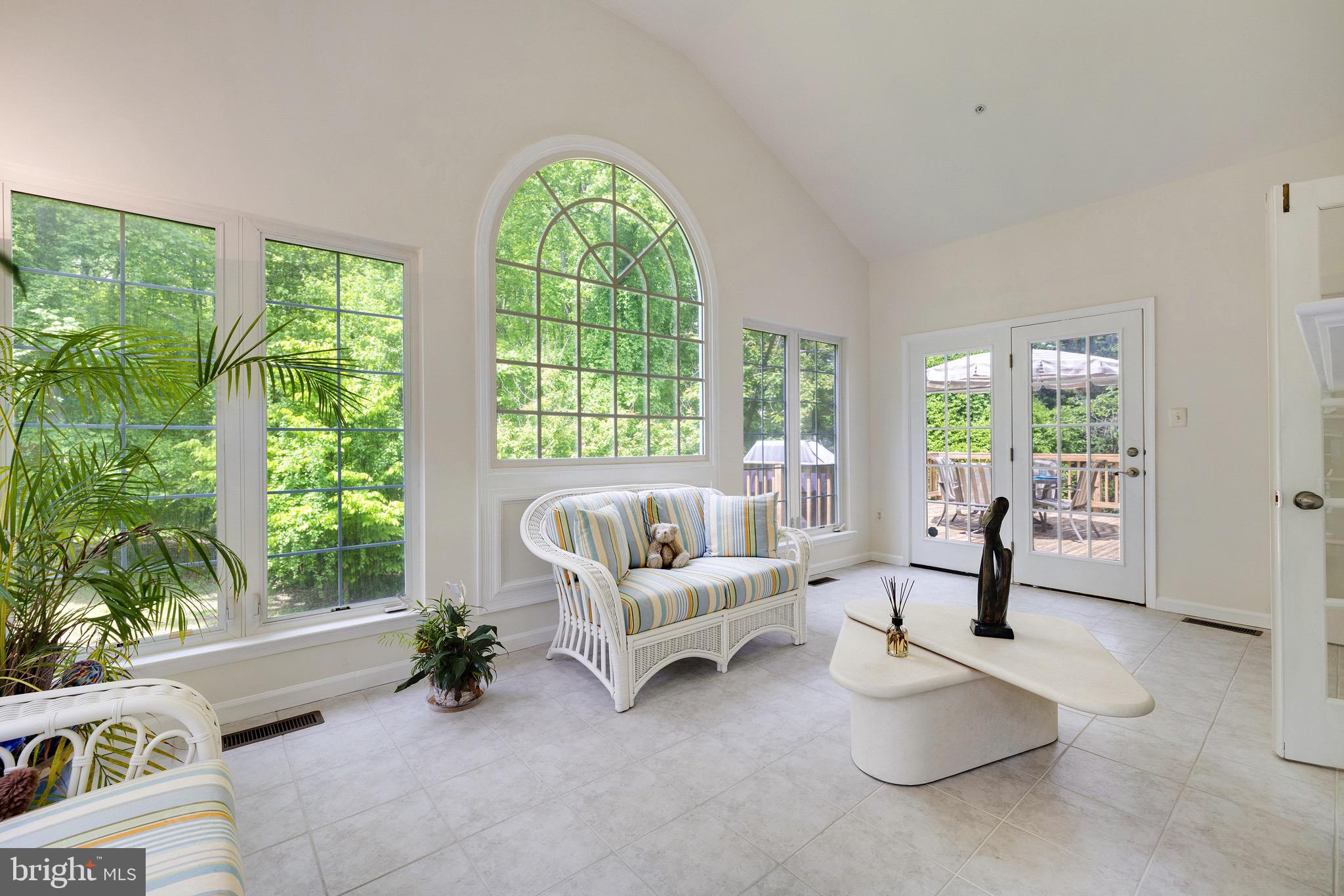 CALTOR MANOR - Residential