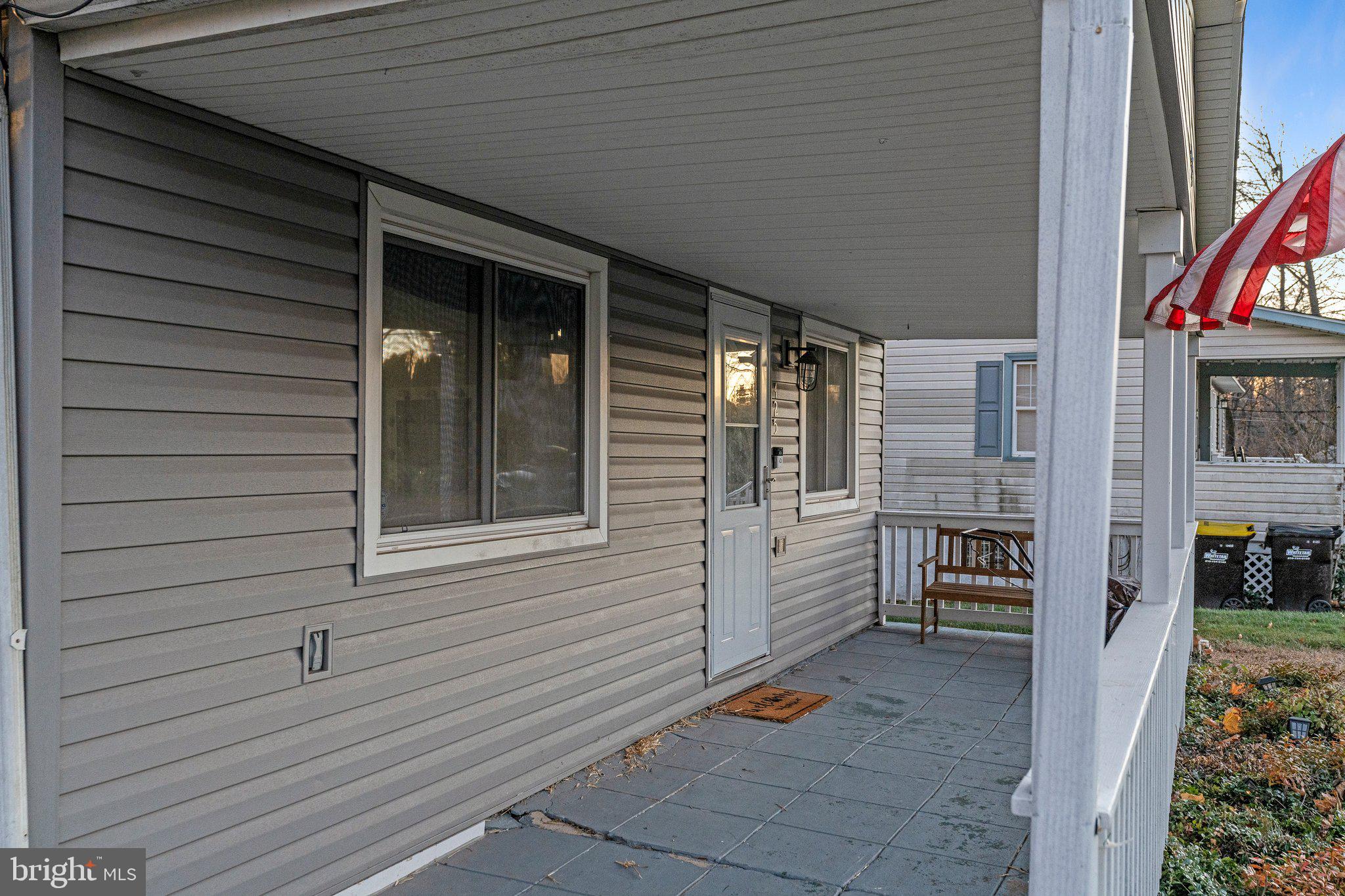 WINDSOR PASS - Residential