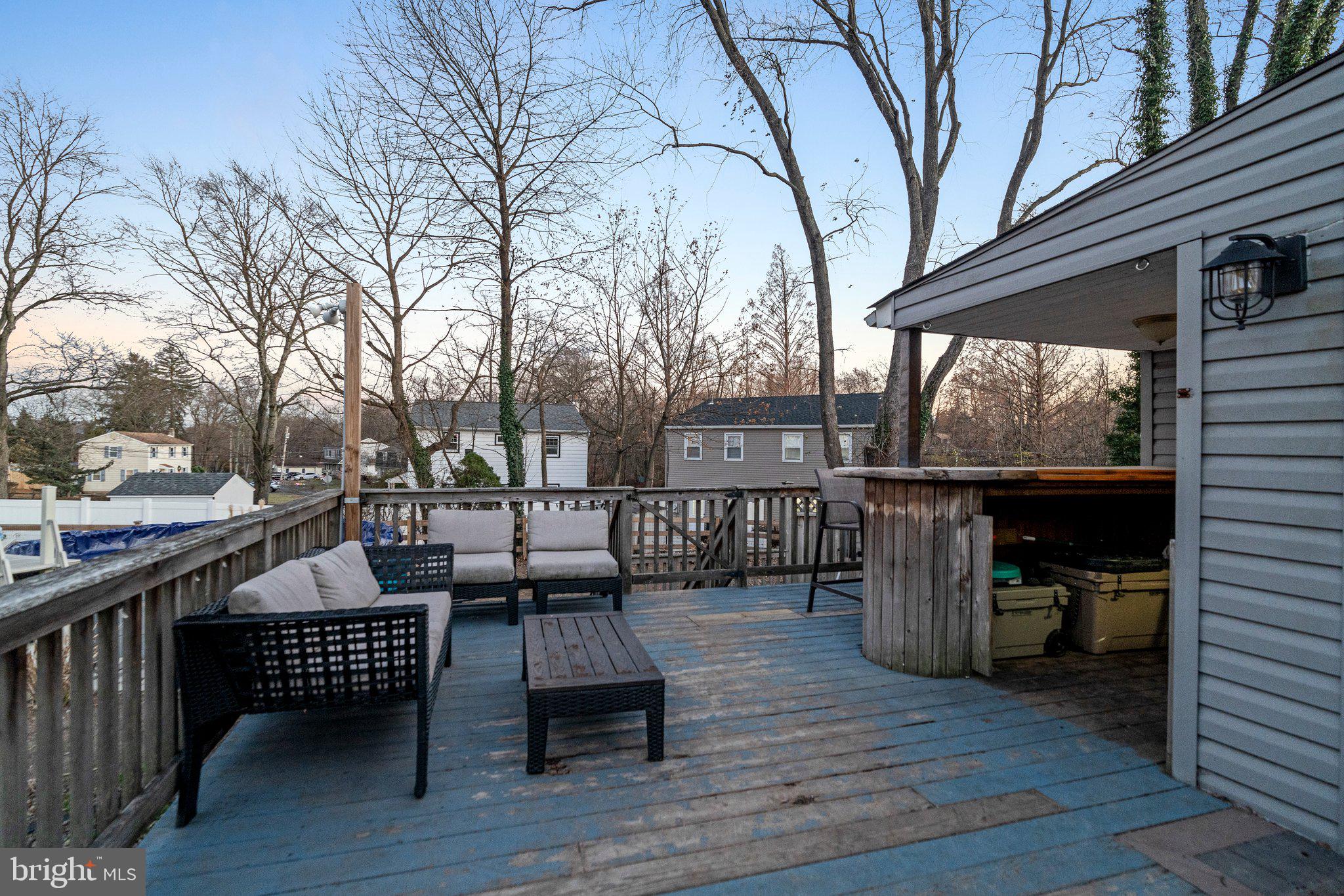 WINDSOR PASS - Residential