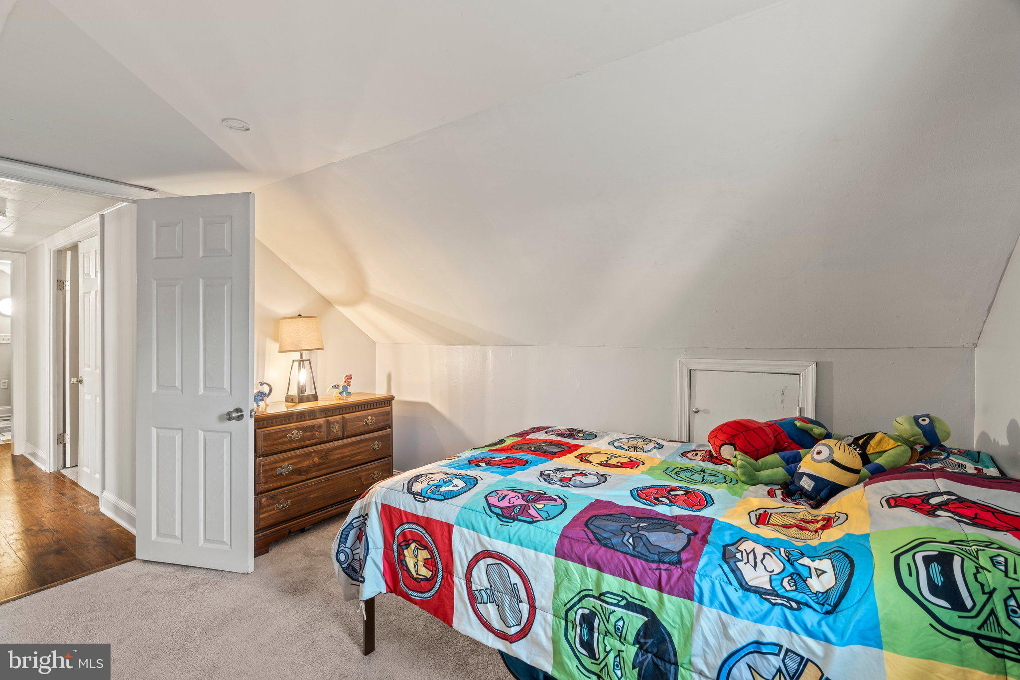 WINDSOR PASS - Residential