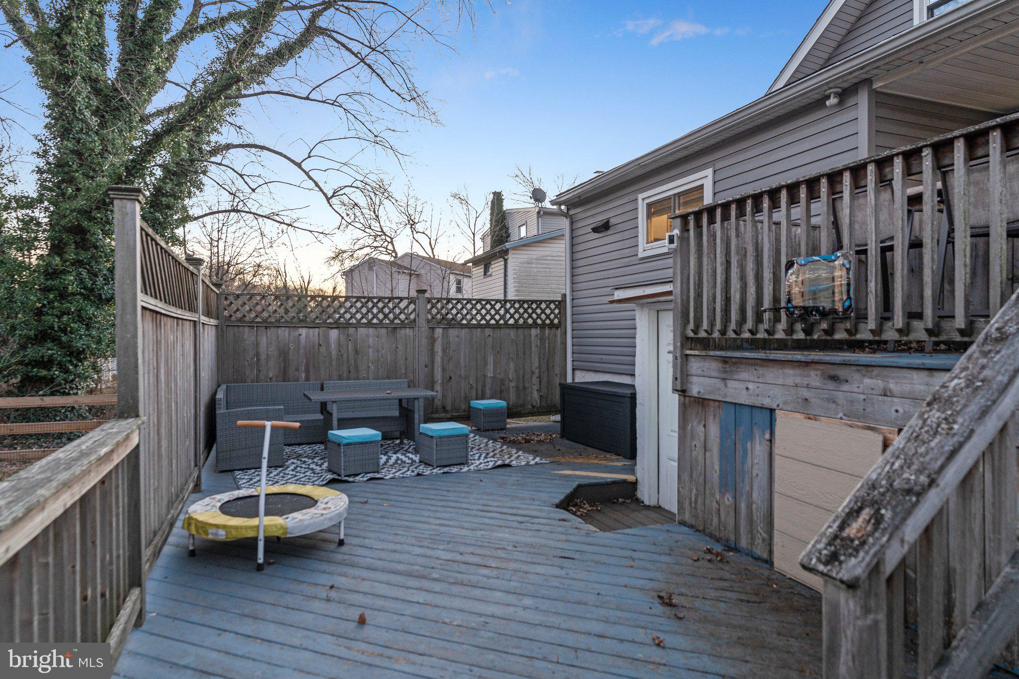 WINDSOR PASS - Residential