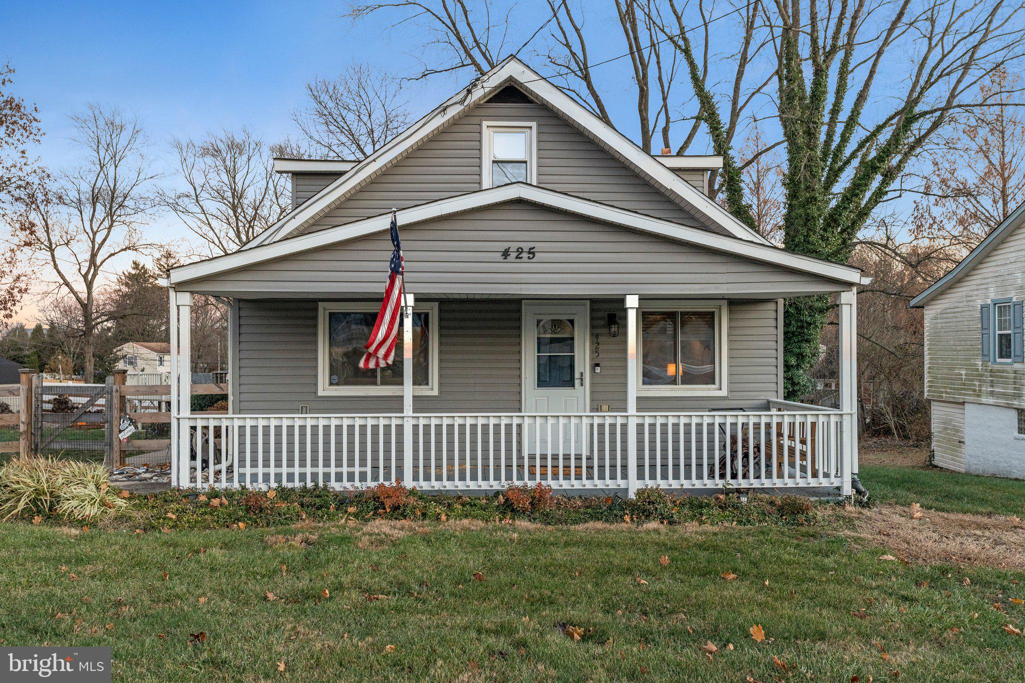WINDSOR PASS - Residential