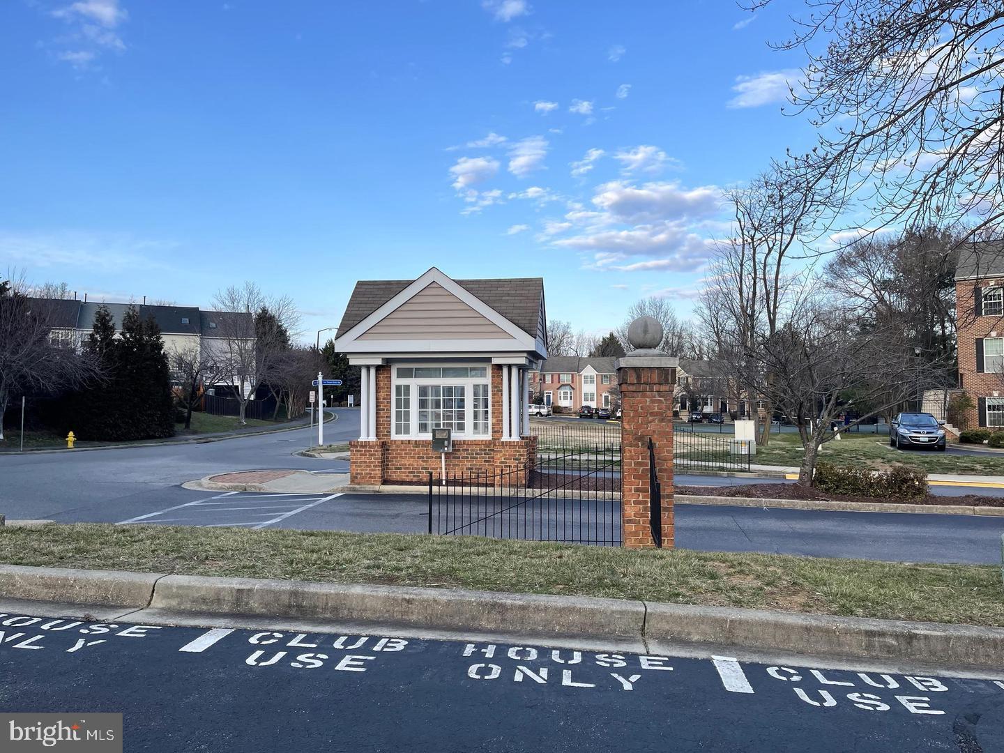 TIDEWATER COLONY - Residential Lease