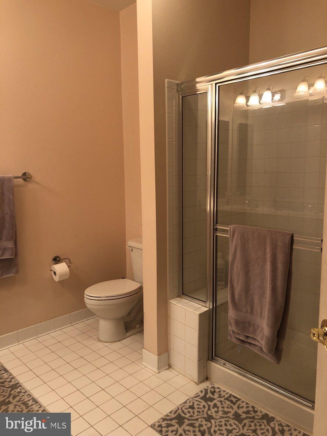 WAVERLY WOODS - Residential Lease