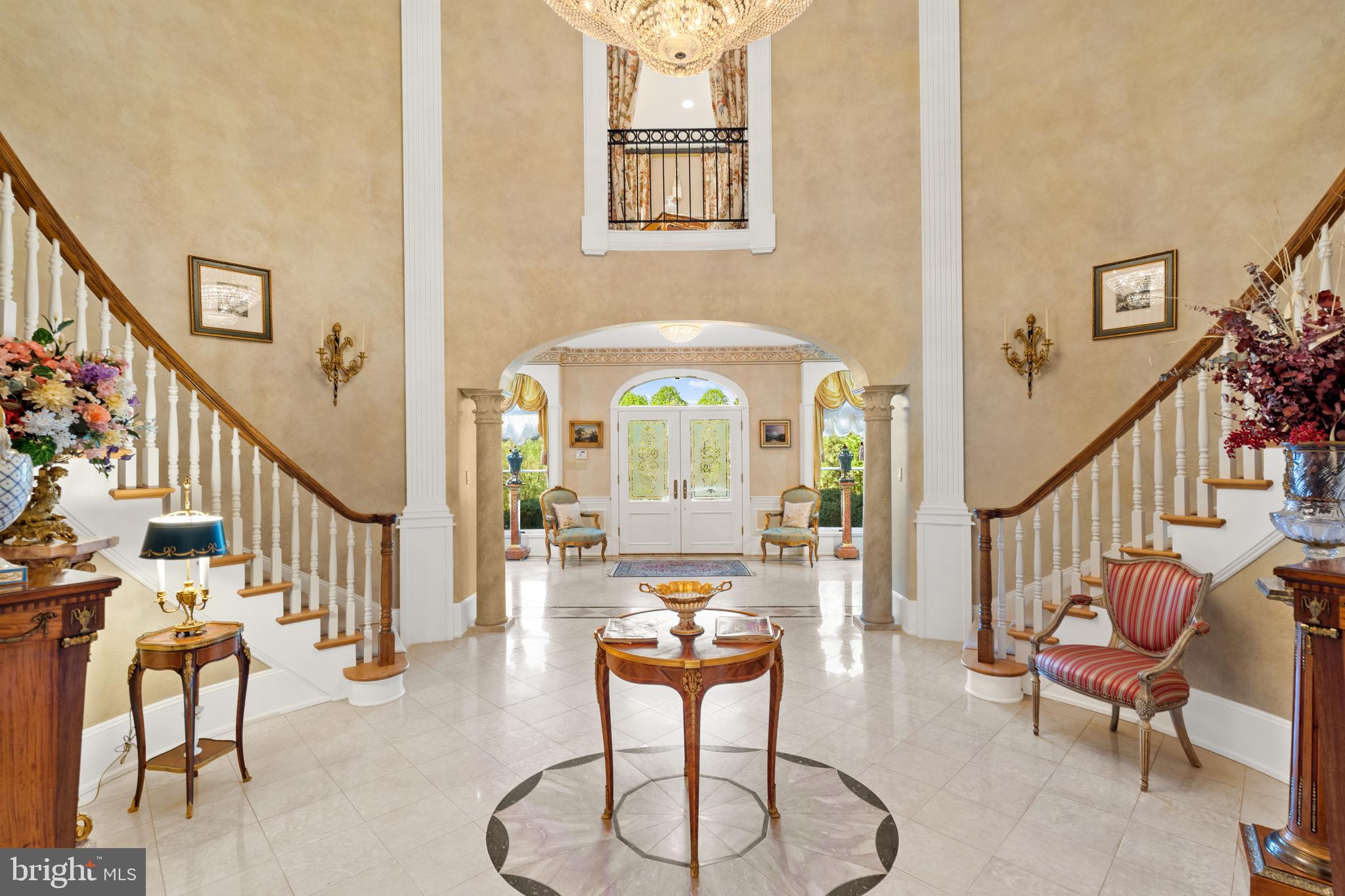 2401 OAKMONT COURT
