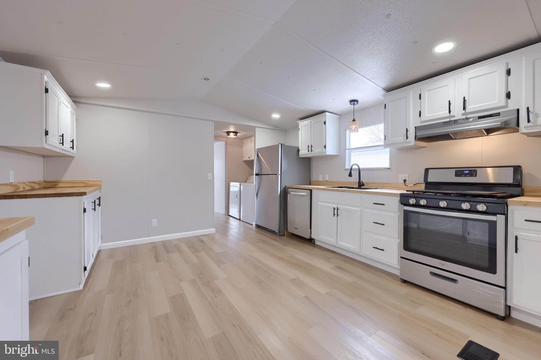 PHEASANT RIDGE - Residential