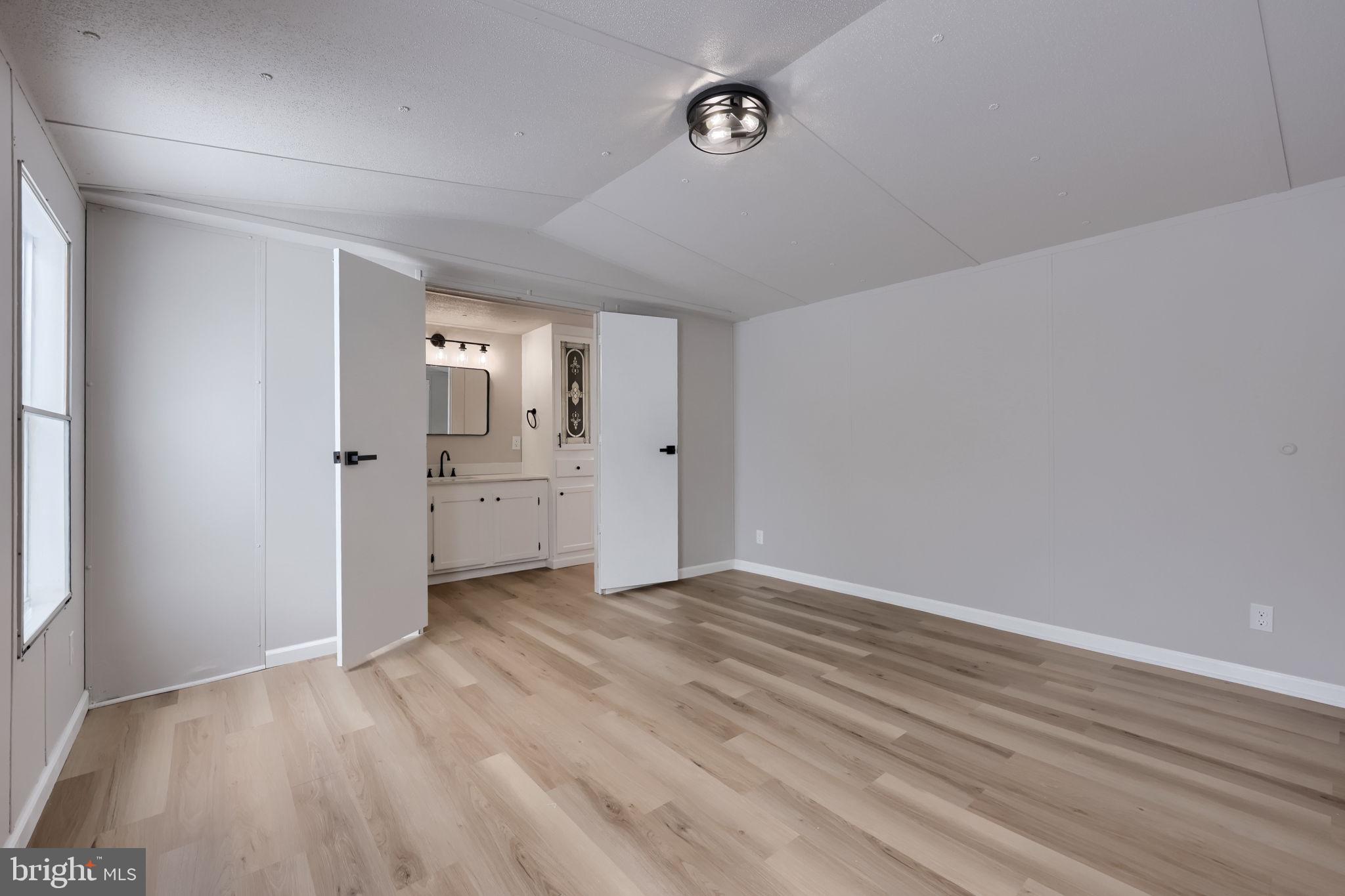 PHEASANT RIDGE - Residential