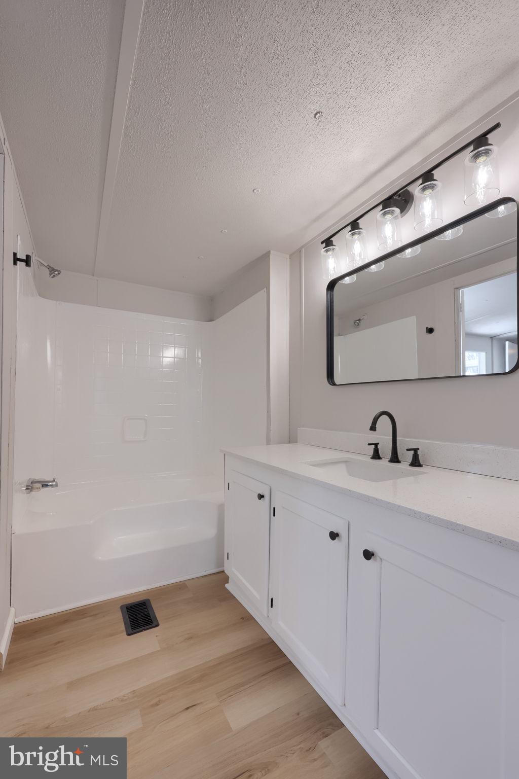 PHEASANT RIDGE - Residential