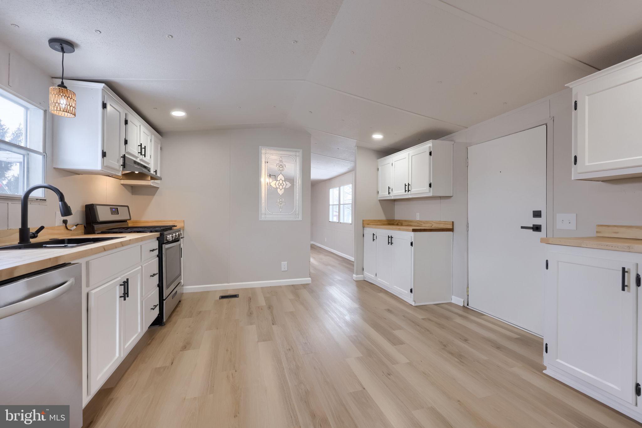 PHEASANT RIDGE - Residential