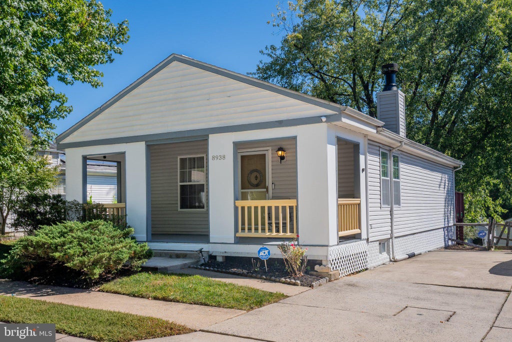 Photo of 8938 Good Harvest Court, JESSUP, MD 20794 (MLS # MDHW2075114)