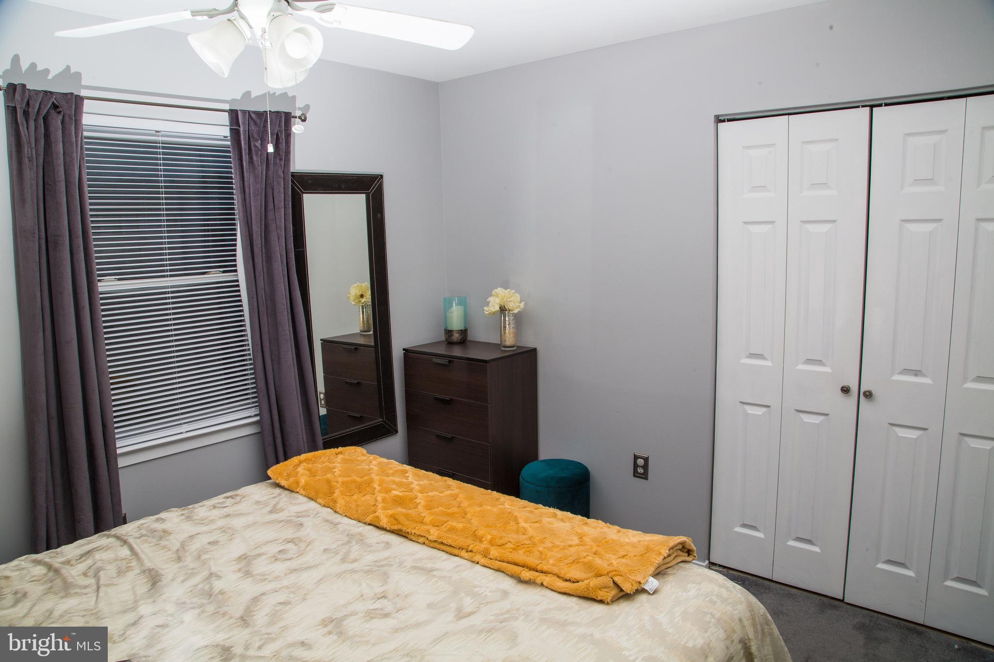 WILLOW HILLS - Residential