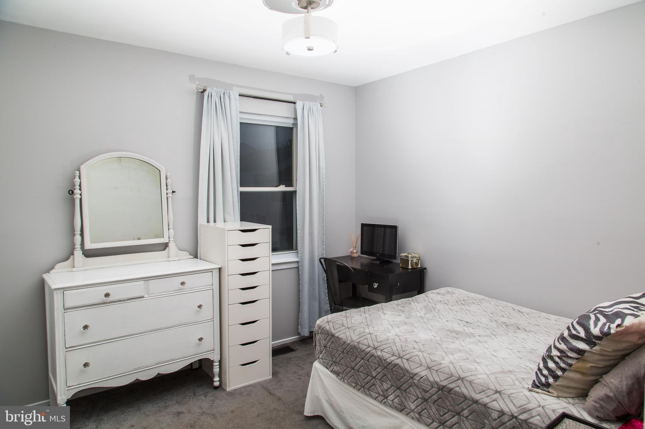 WILLOW HILLS - Residential