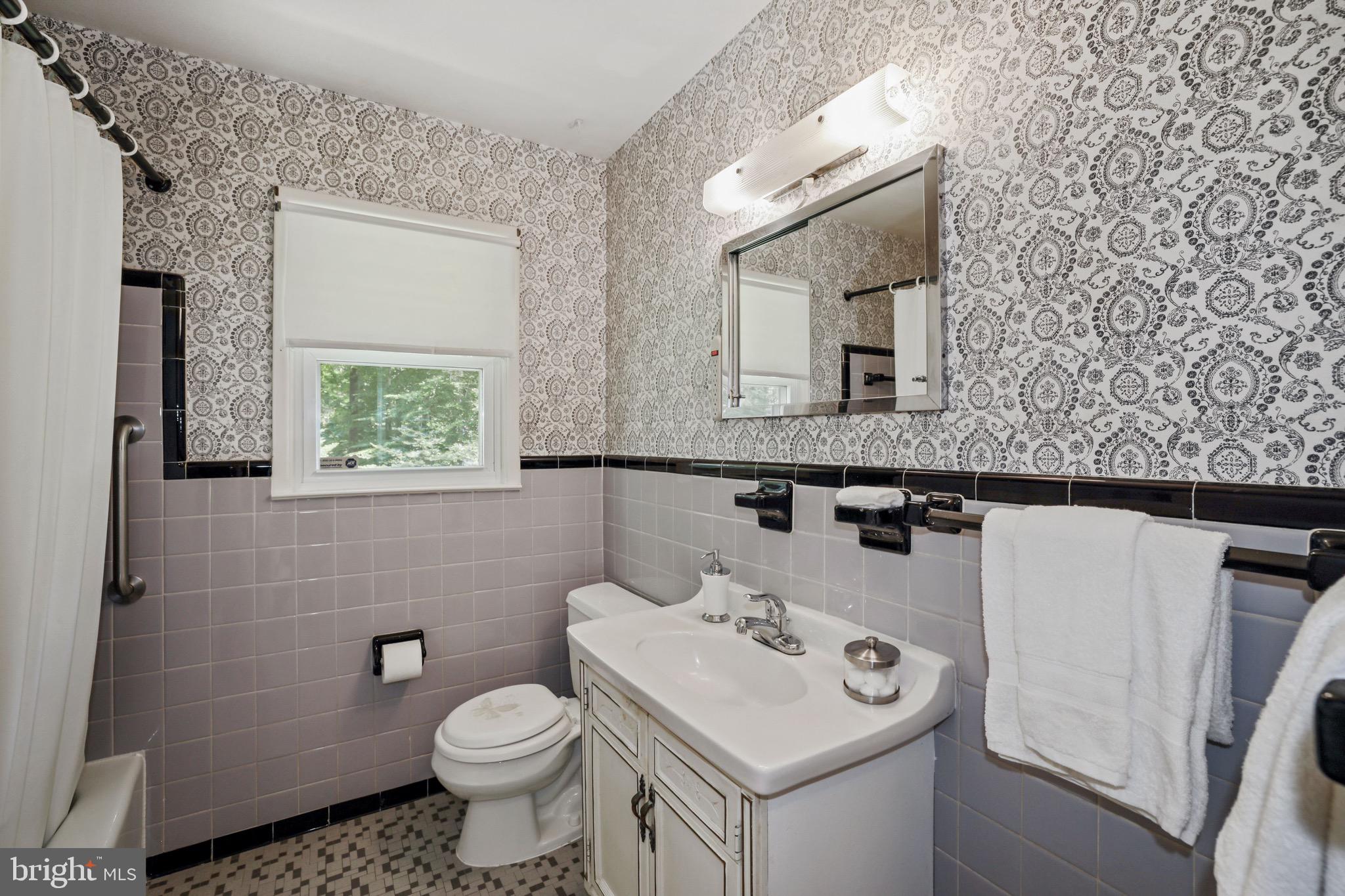 BRADDOCK HILLS - Residential