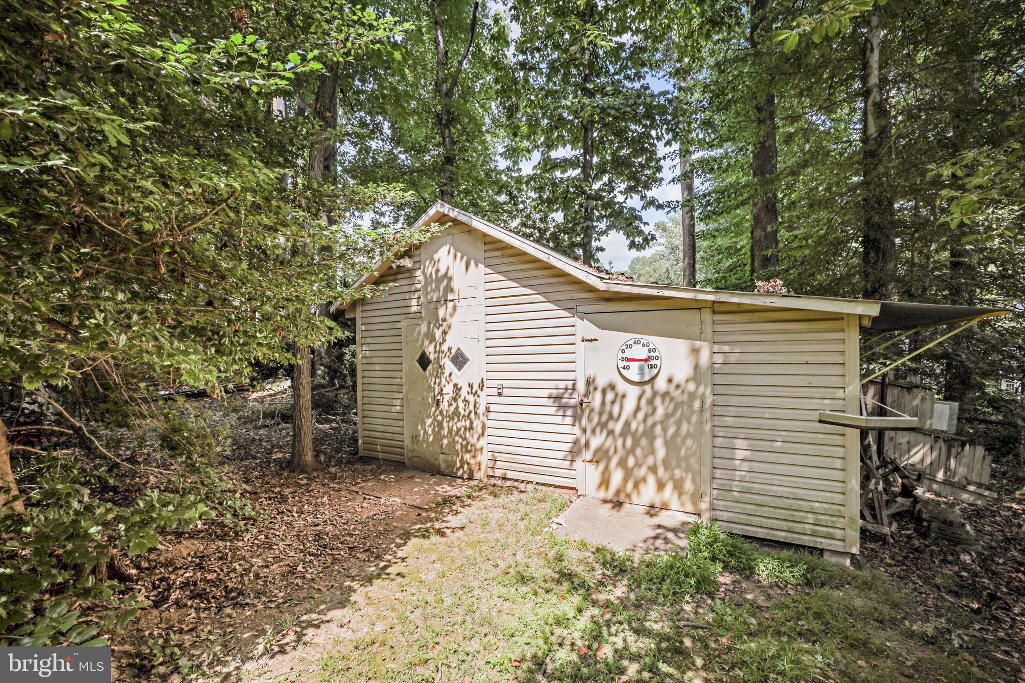 BRADDOCK HILLS - Residential