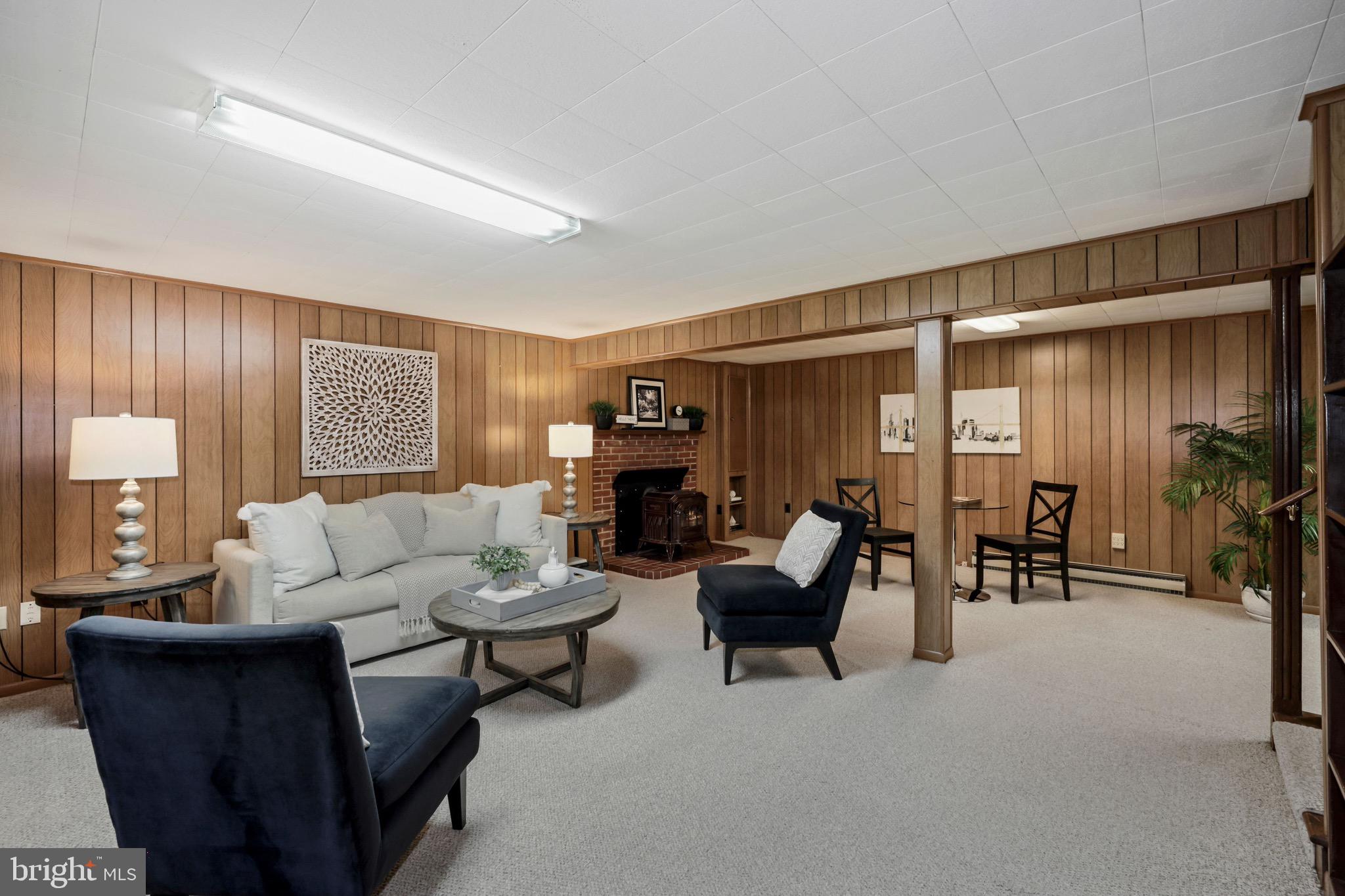 BRADDOCK HILLS - Residential