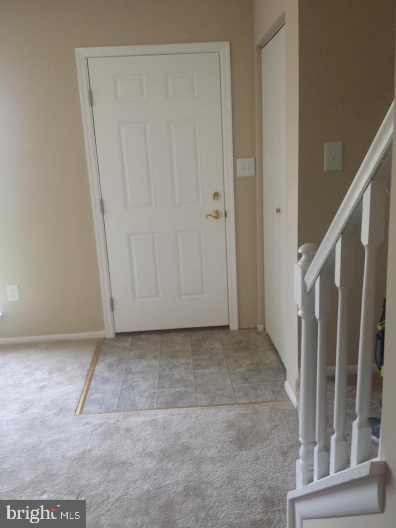 MATTAWOMAN WOODS IND HEAD - Residential Lease