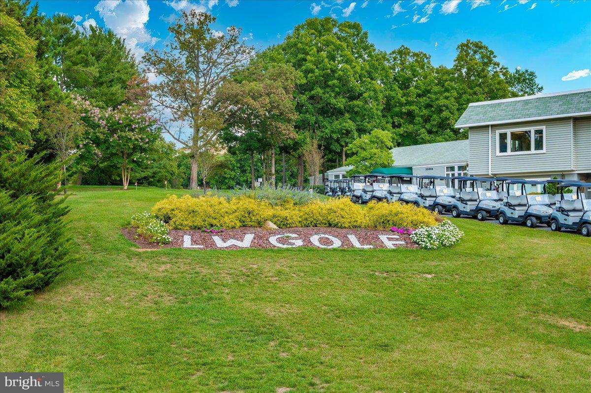 LEISURE WORLD - Residential