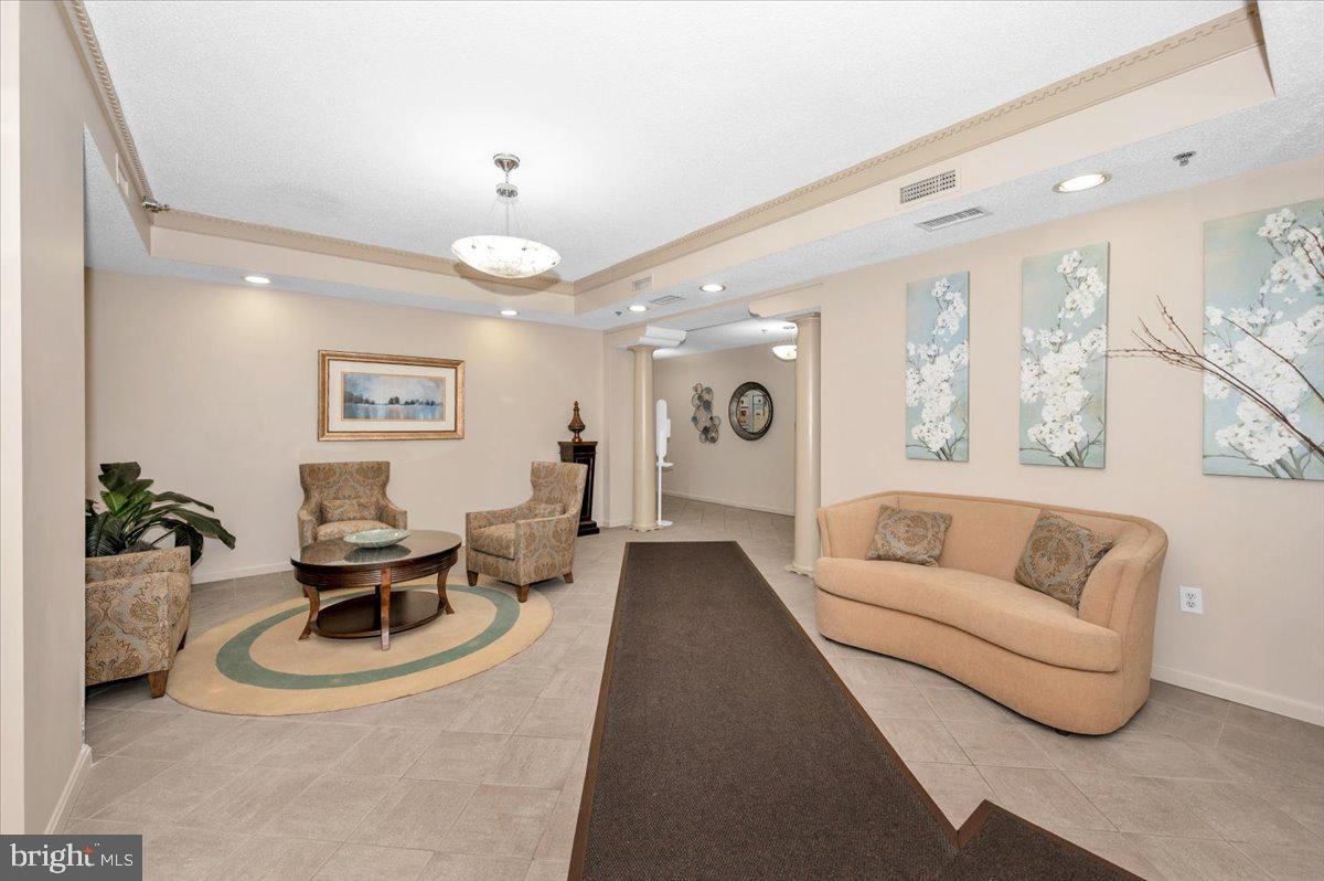 14805 PENNFIELD CIRCLE 205